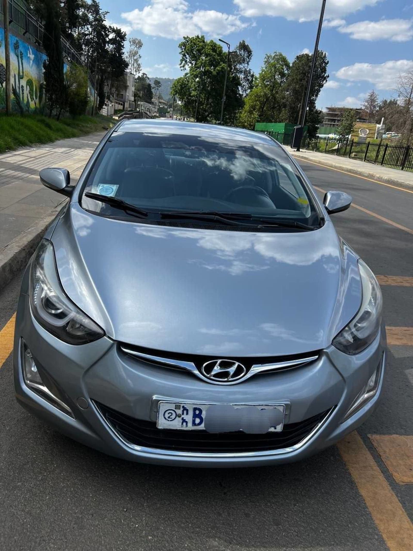 2015 Hyundai Avante — photo 2