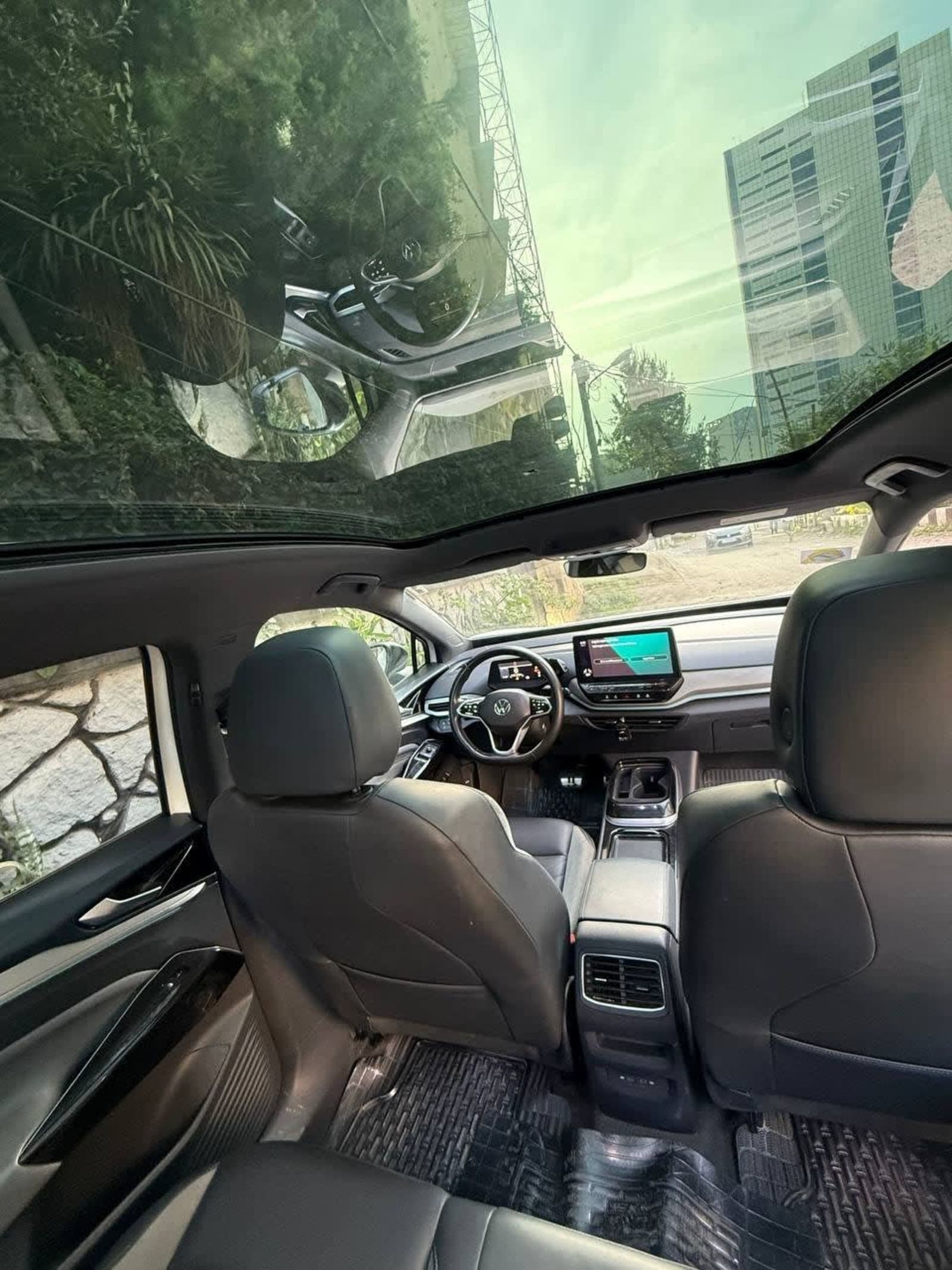 2022 Volkswagen ID.4 Crozz Pro — photo 2