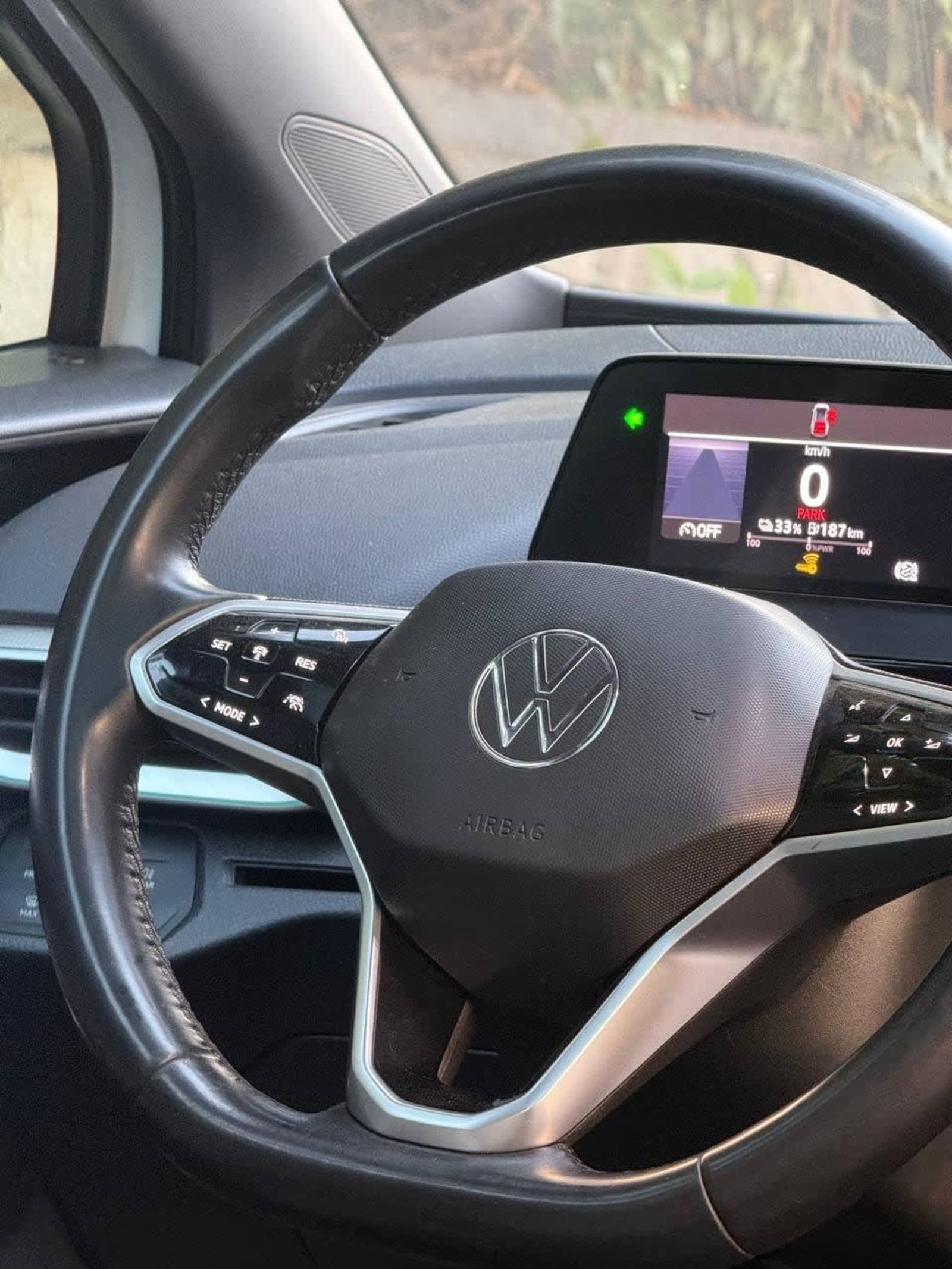 2022 Volkswagen ID.4 Crozz Pro — photo 3