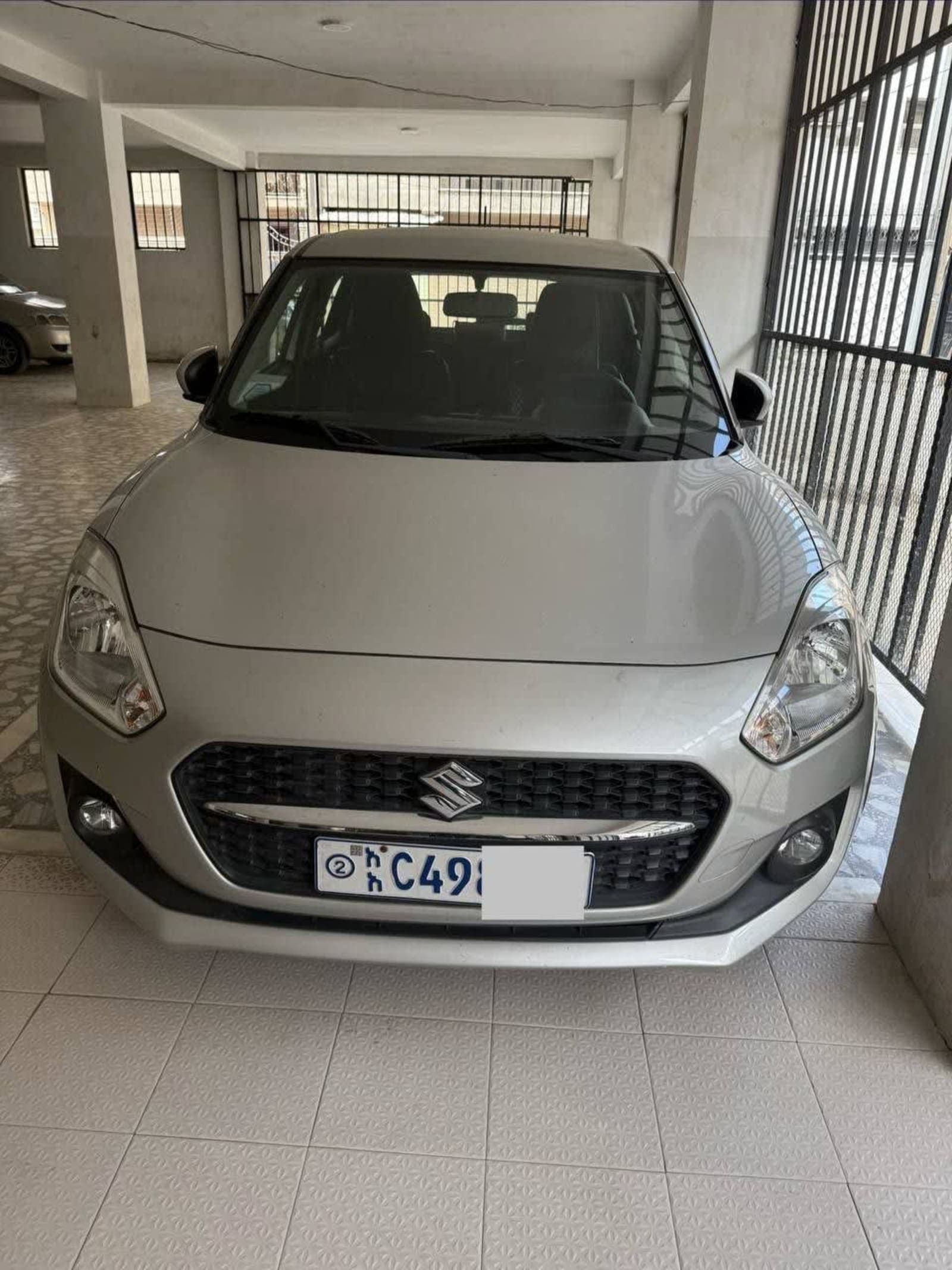 2023 Suzuki Swift — photo 3