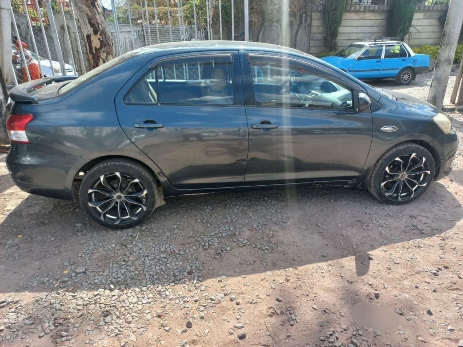 2007 Toyota Yaris Belta — photo 4