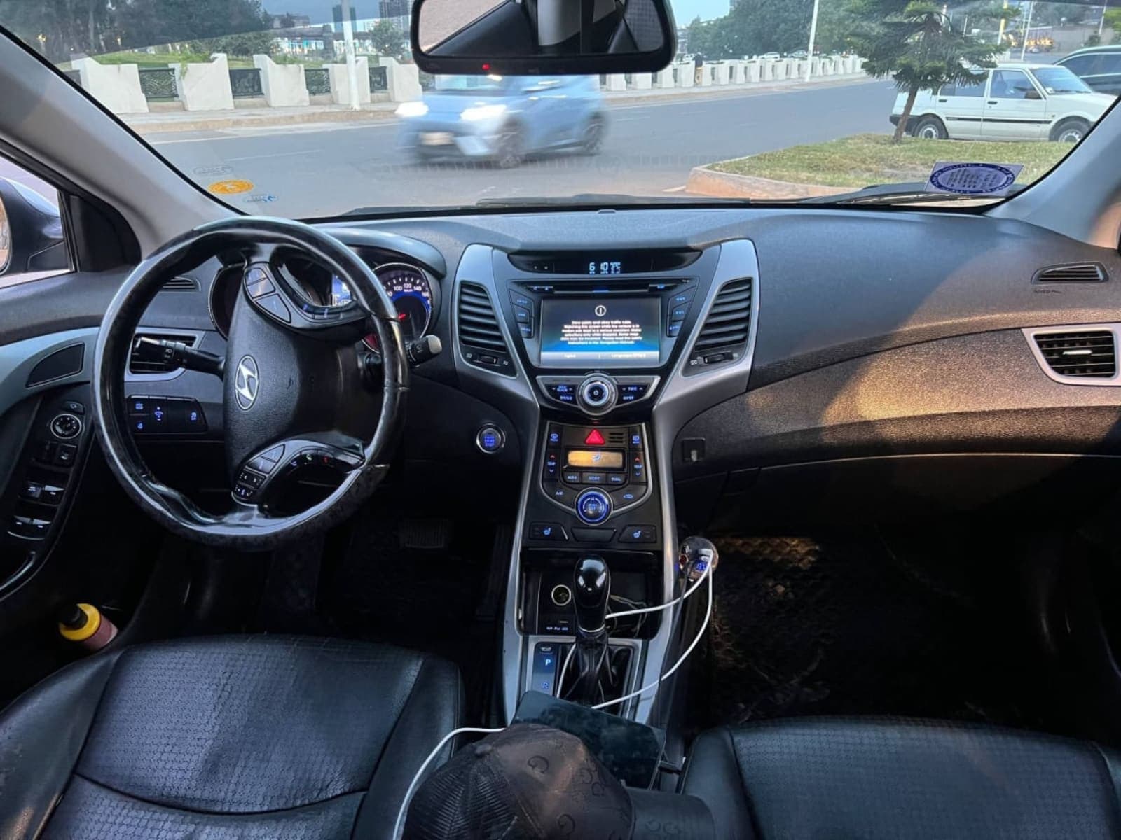 2014 Hyundai Avante — photo 6