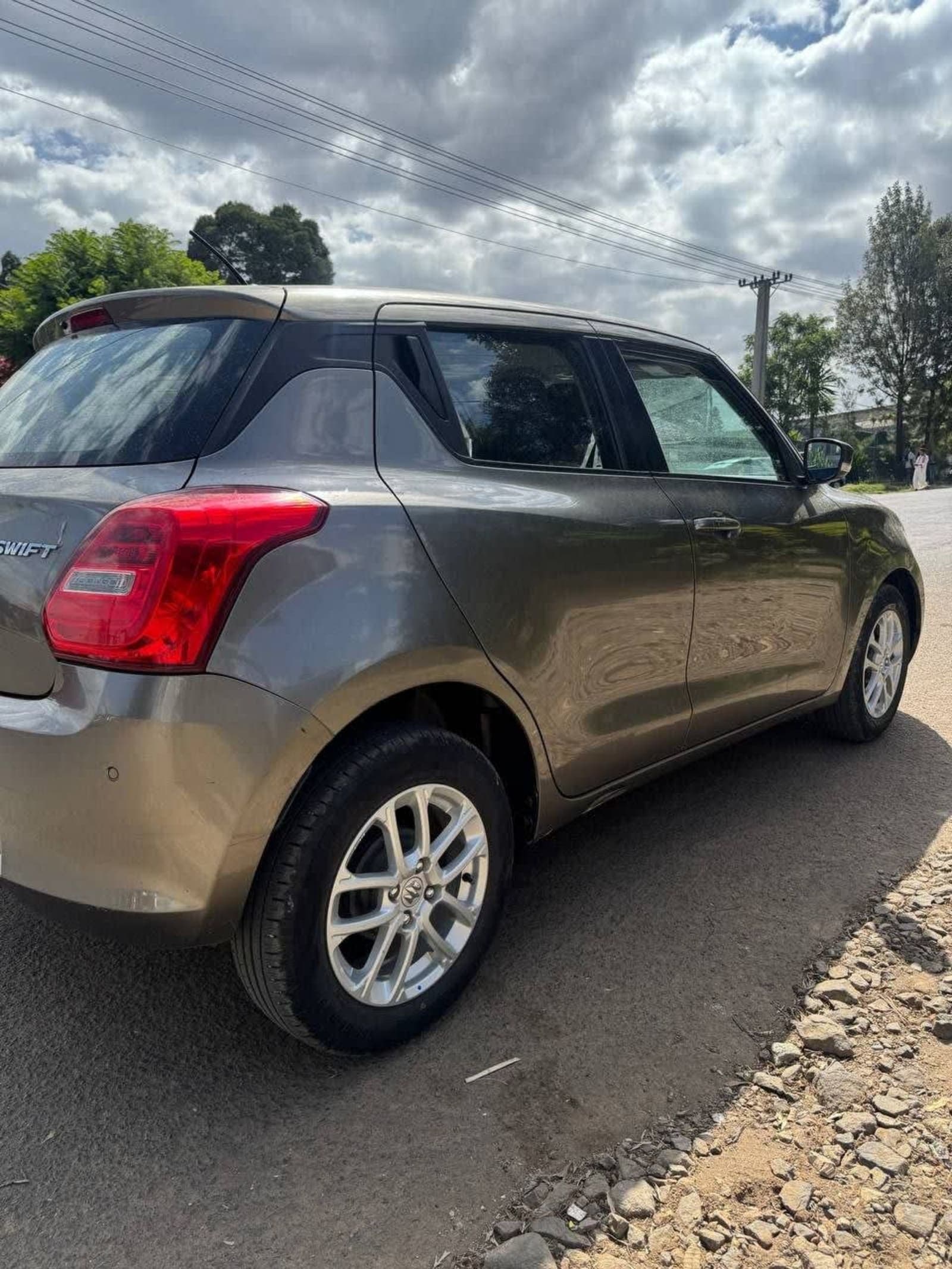 2020 Suzuki Swift — photo 4