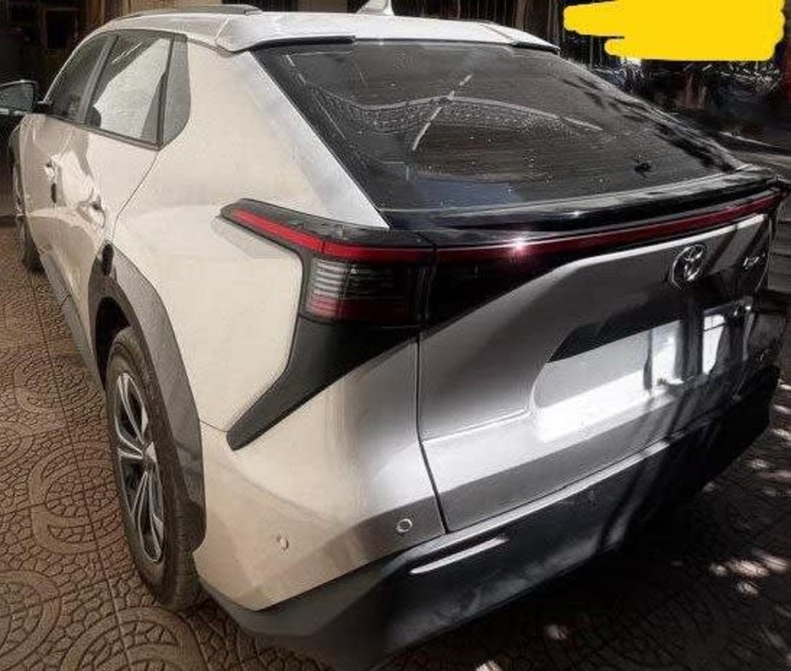 2024 Toyota BZ4X AWD ULTRA — photo 5