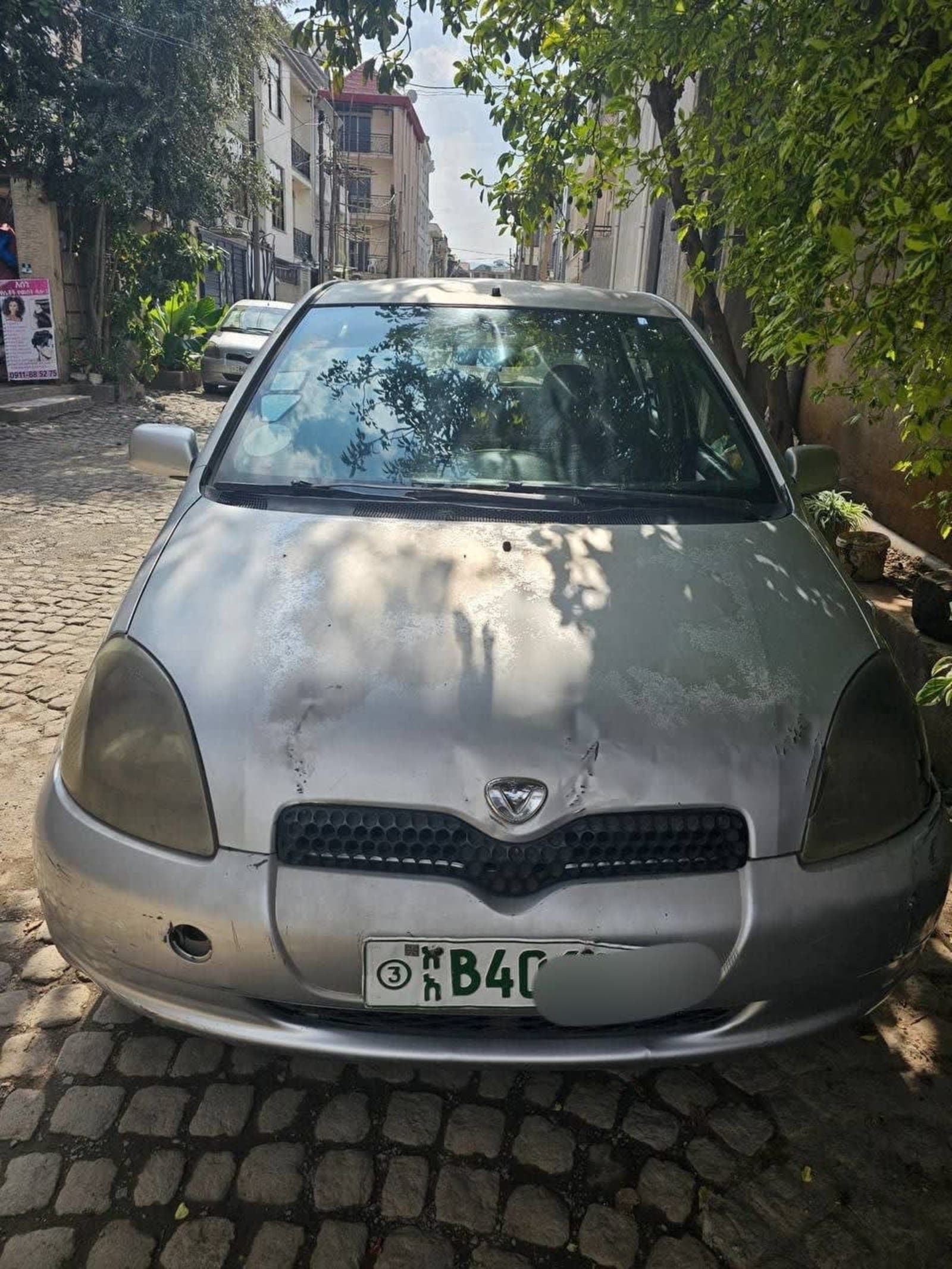 2001 Toyota Vitz — photo 4