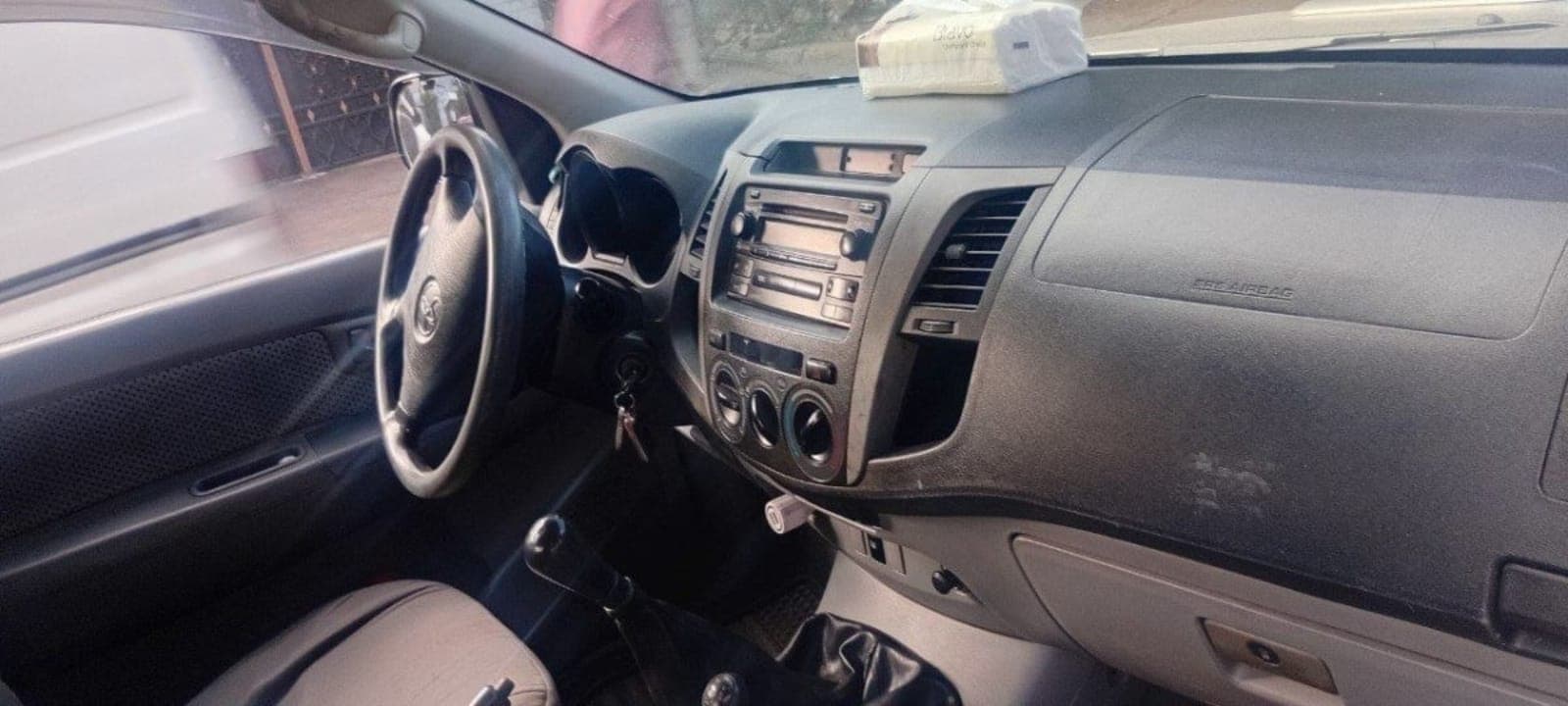 2007 TOYOTA HILUX king-cab — photo 5