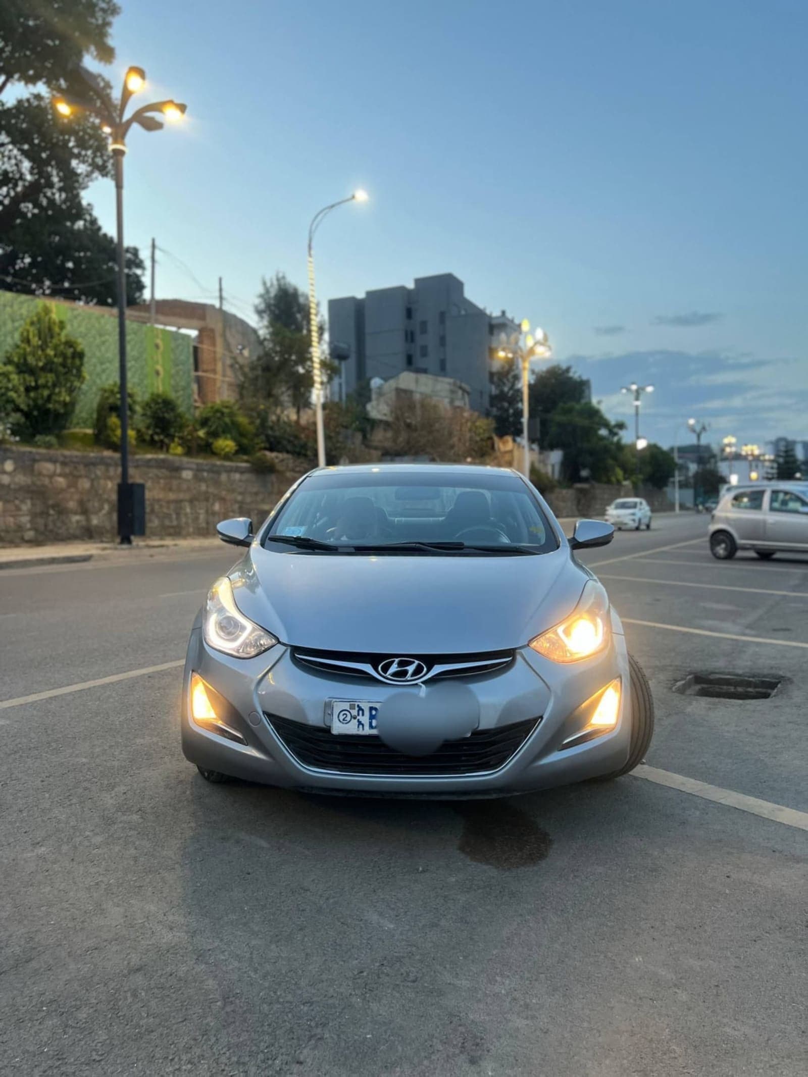2014 Hyundai Avante — photo 2