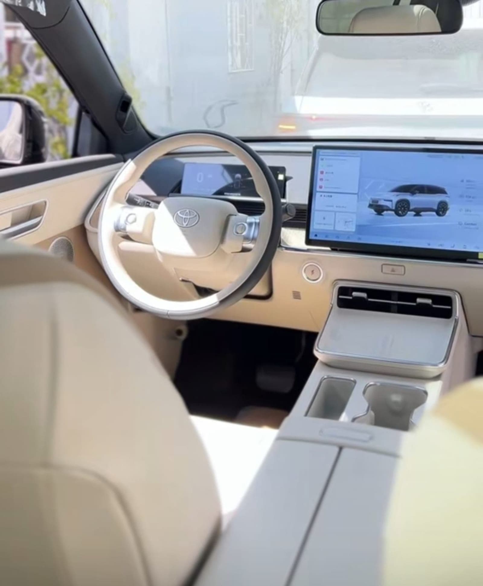 2025 Toyota bz3x — photo 1