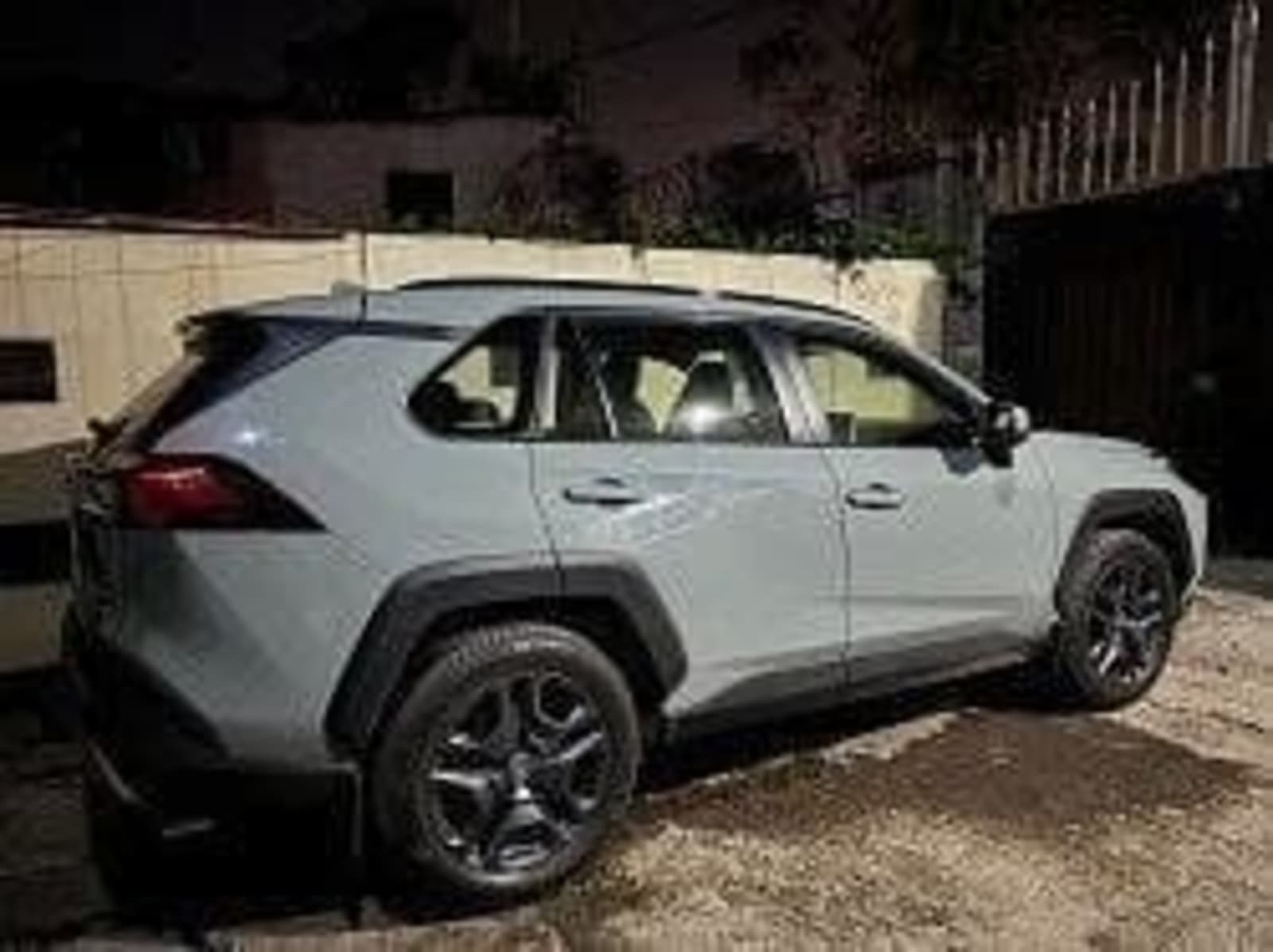 2024 Toyota Rav4 Hybrid — photo 4