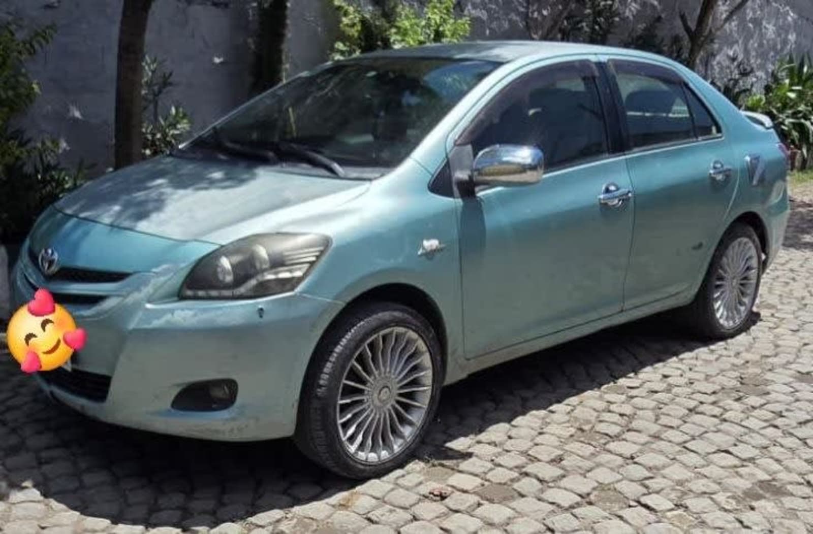 2009 Toyota Yaris Belta — photo 4