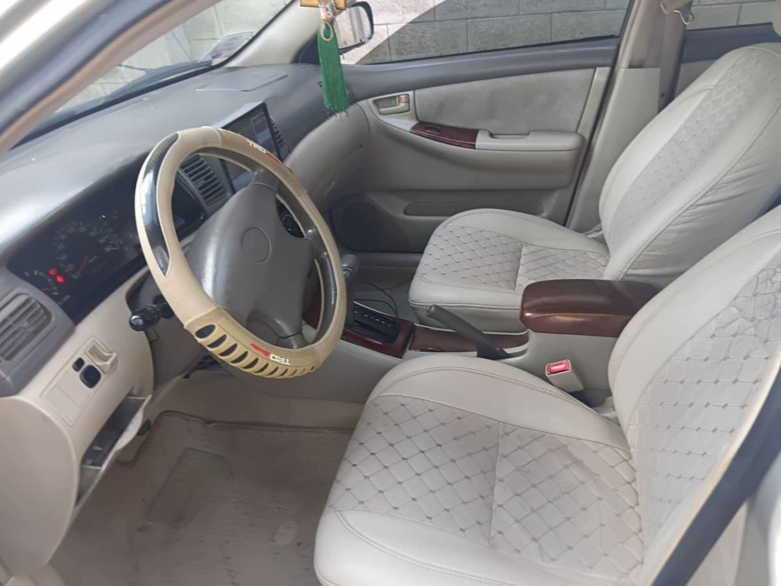 2003 Toyota Corolla — photo 2
