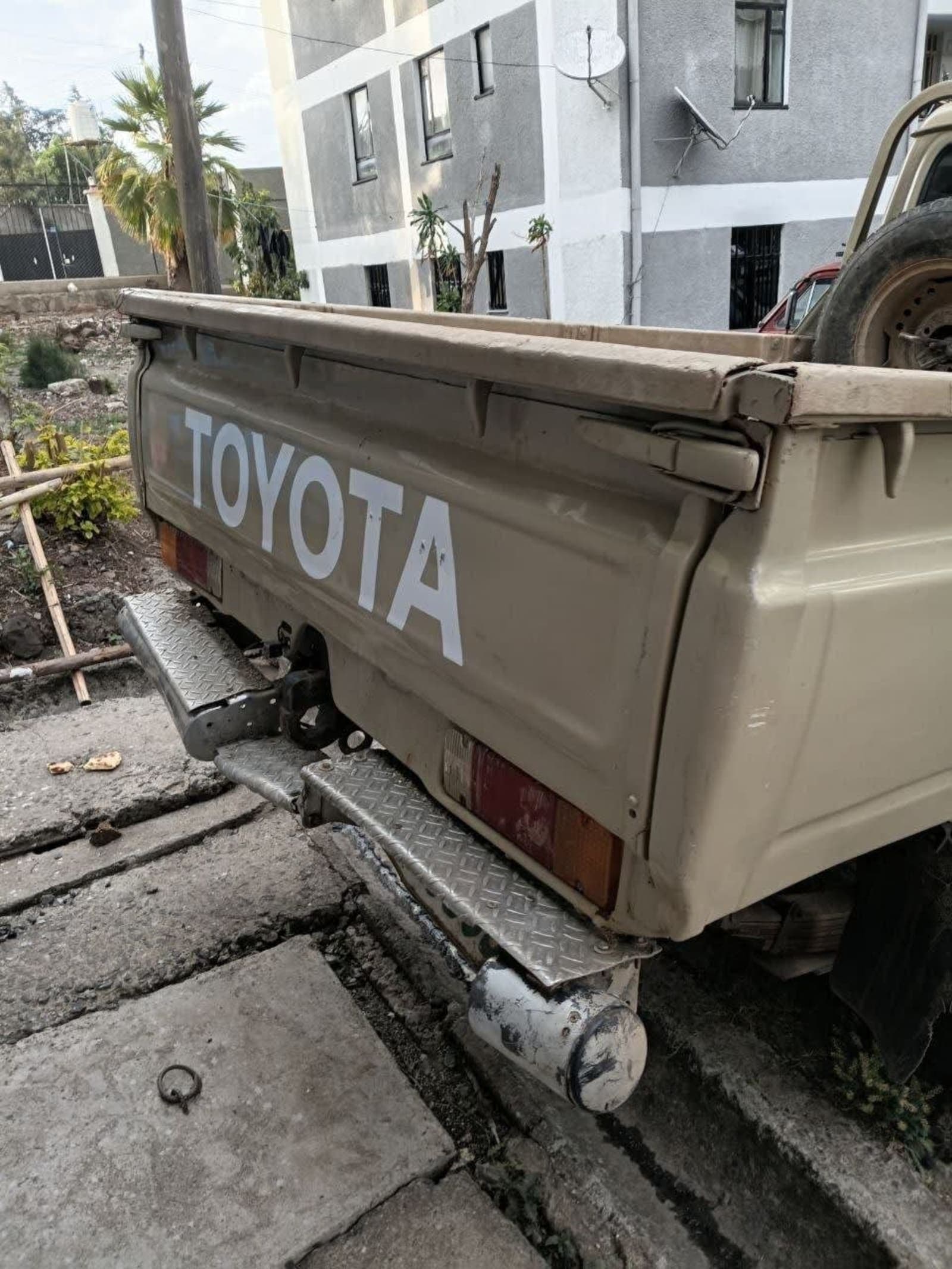 2010 Toyota LandCruiser Hardtop — photo 5