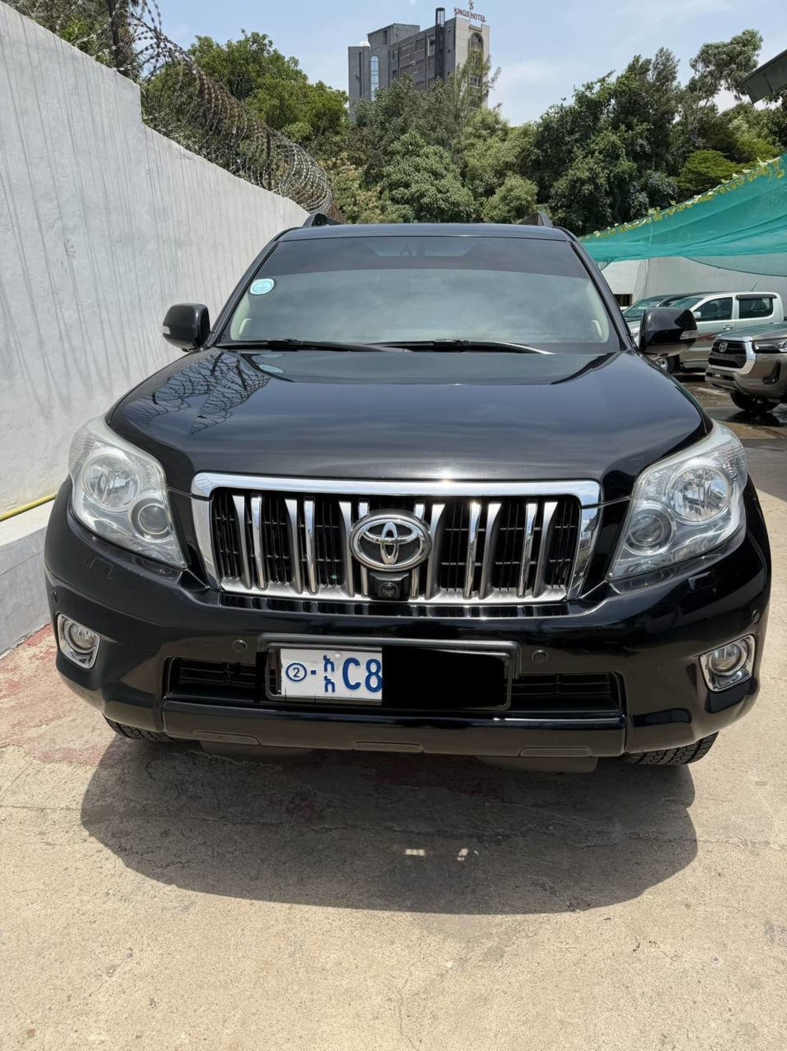2013 Toyota Land Cruiser Prado — photo 2