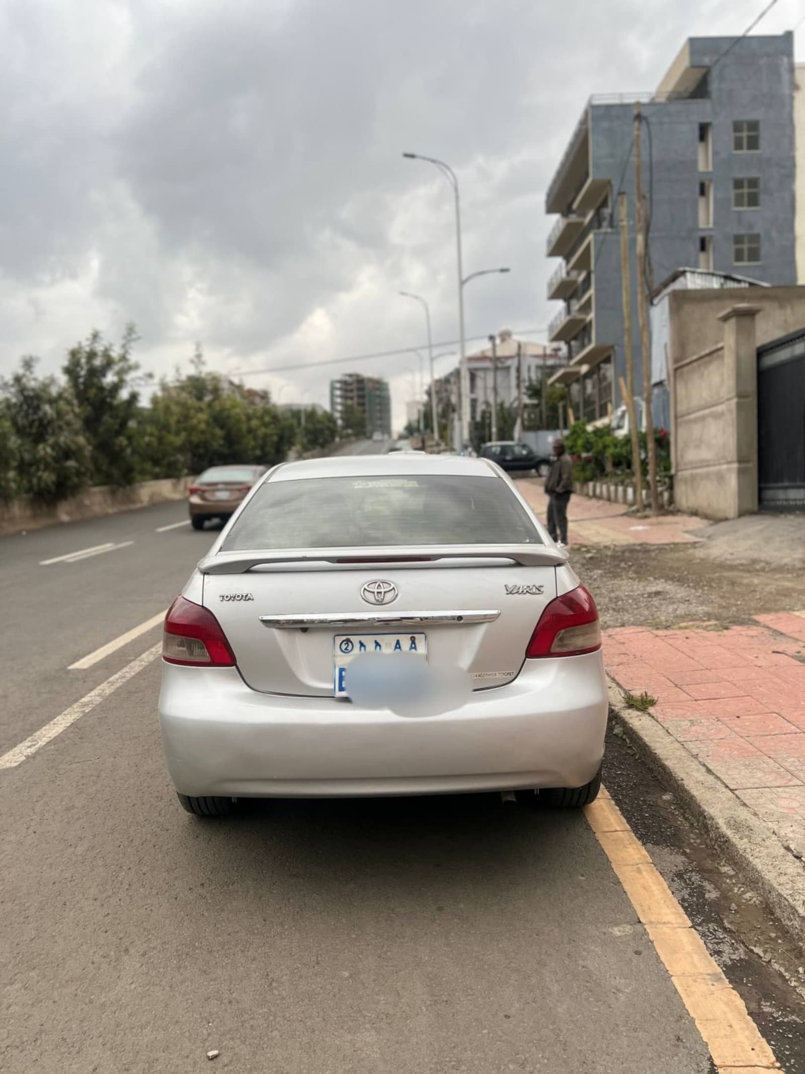 2010 Toyota Yaris Belta — photo 5