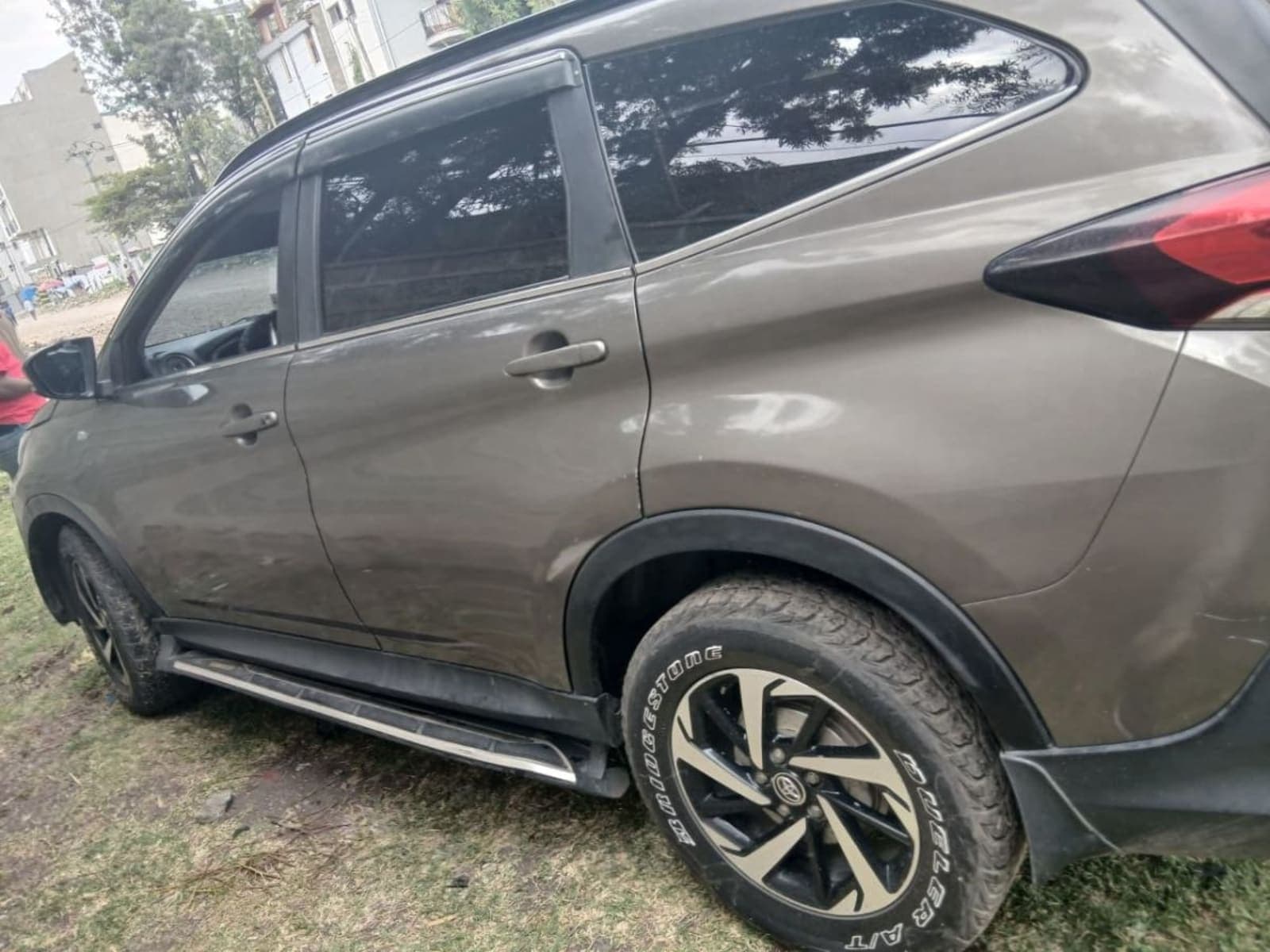 2019 Toyota Rush (G) — photo 4