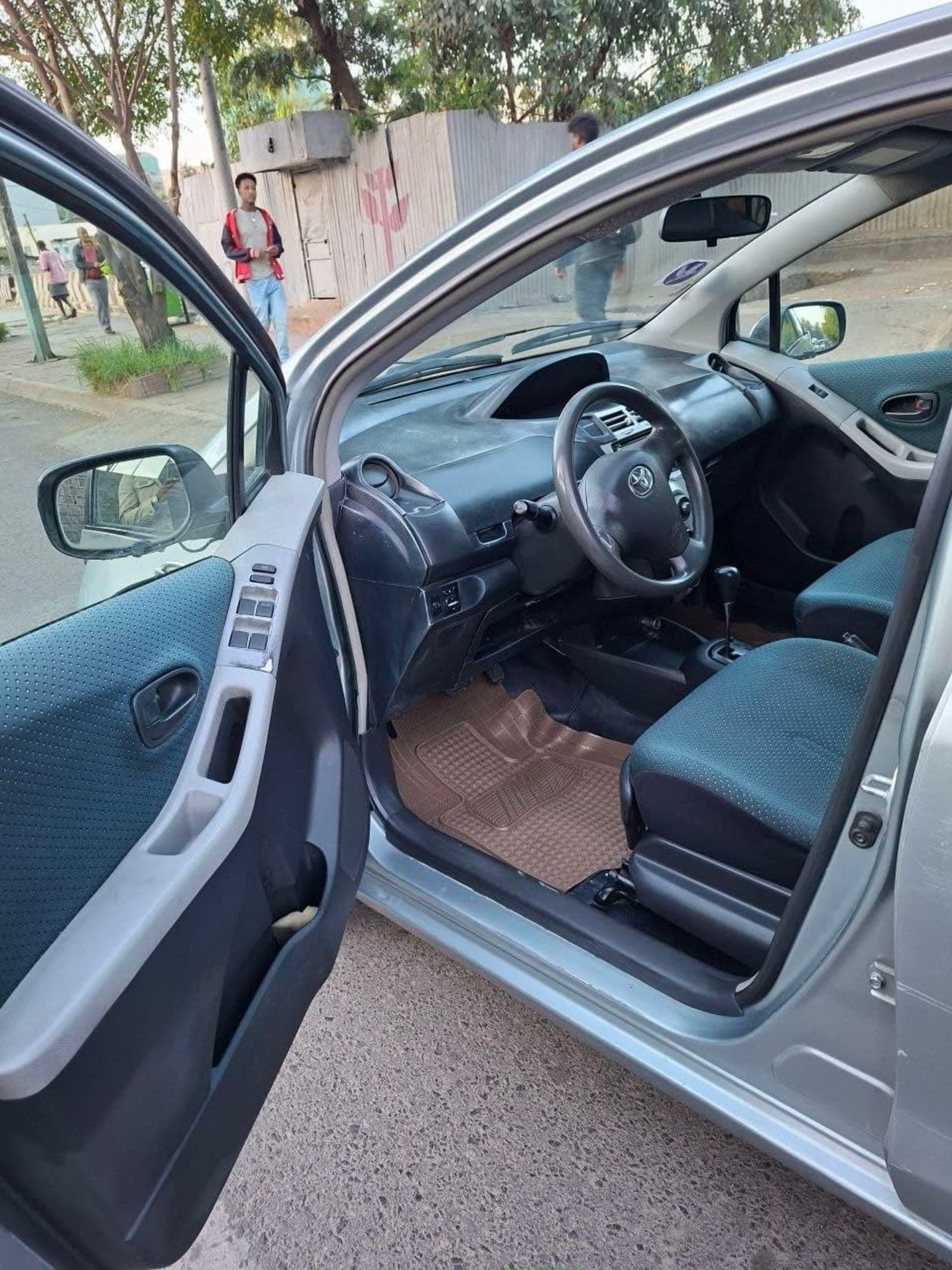 2007 Toyota Compacte — photo 2