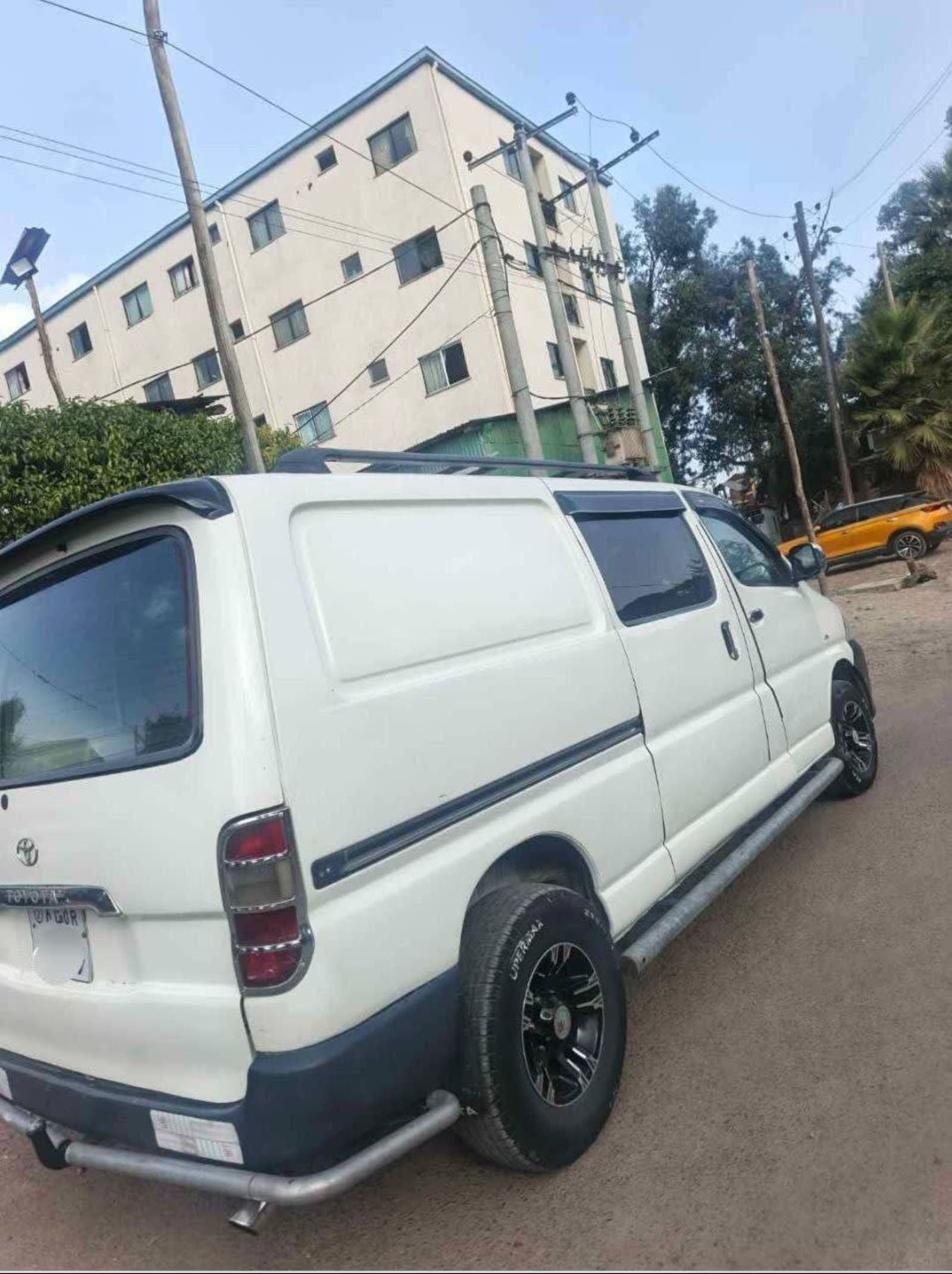 2008 Toyota D4D Shark — photo 4