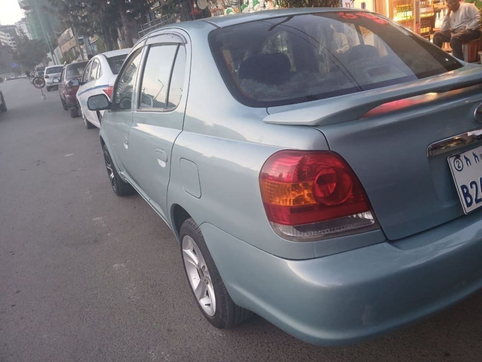 2005 Toyota Platz — photo 6