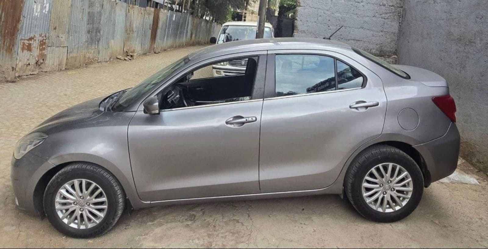 2021 Suzuki Dzire — photo 4