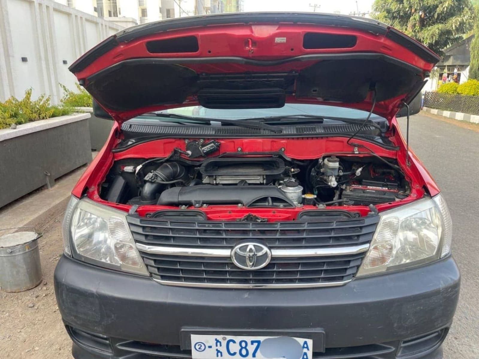 2010 Toyota Hiace Dolphin — photo 7