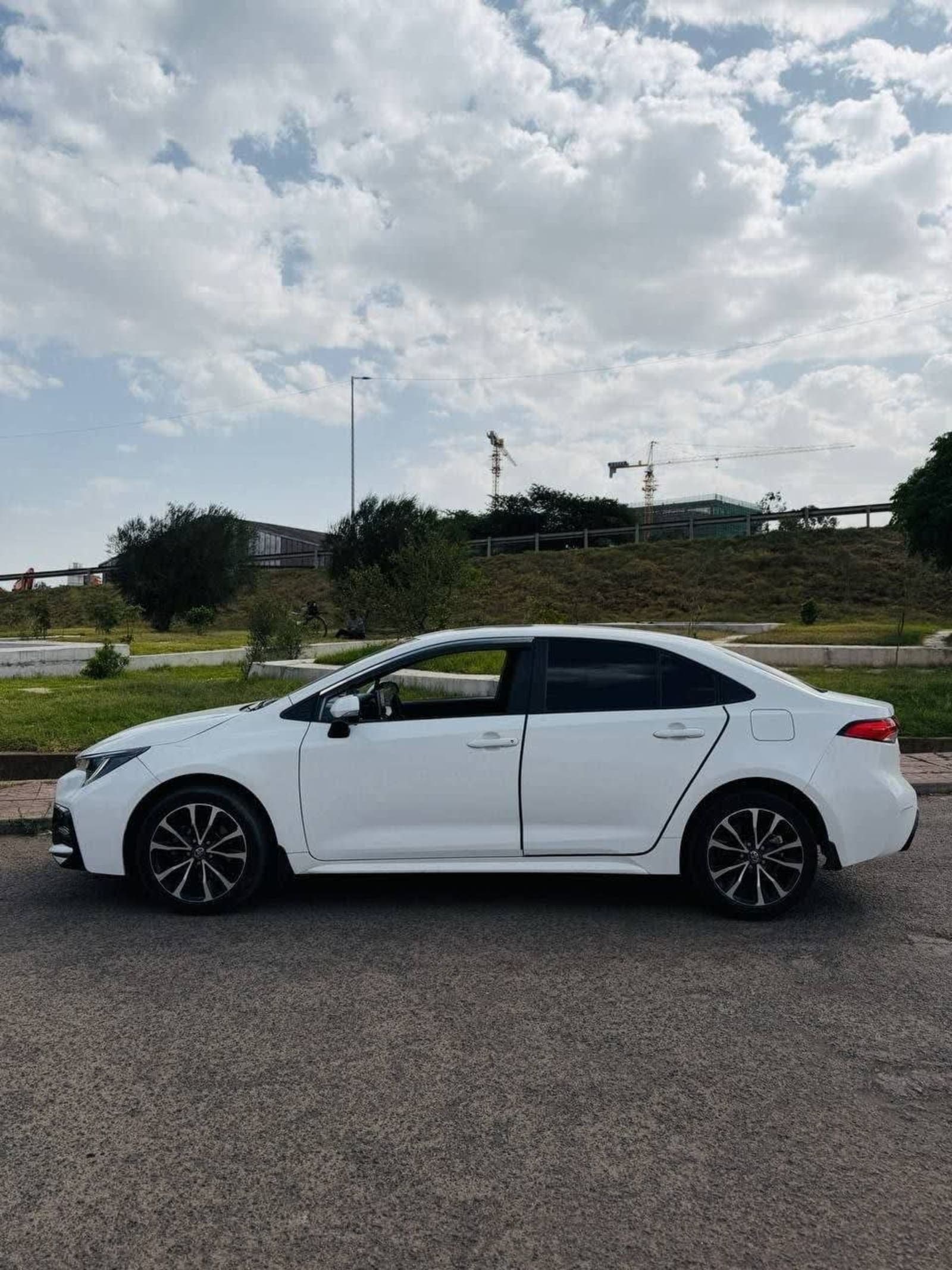 2022 Toyota Corolla (Levin) — photo 3