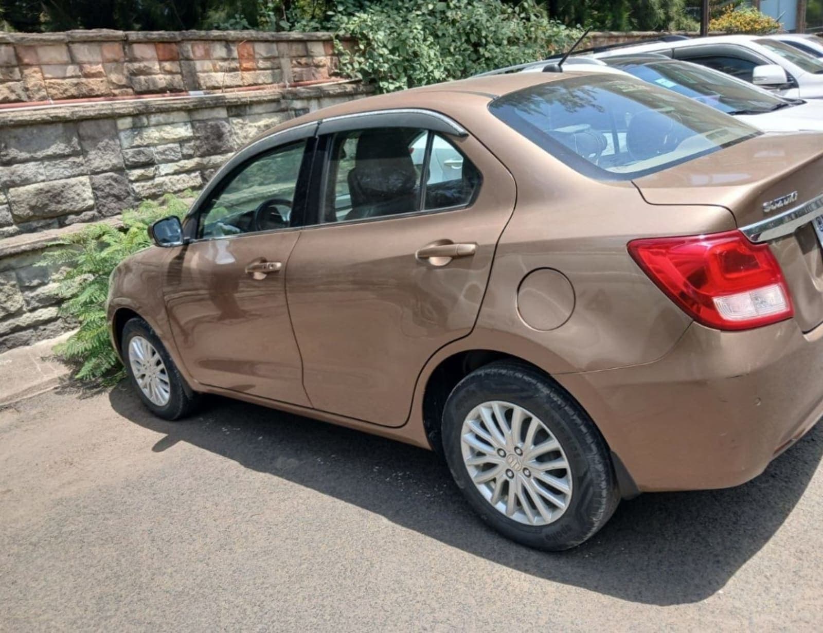 2021 Suzuki Dzire — photo 2