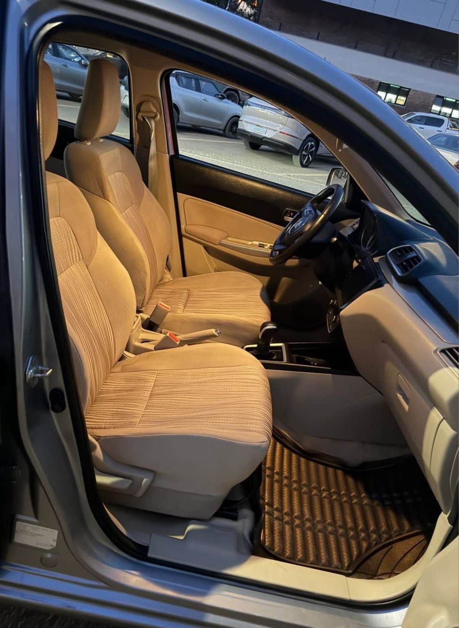 2022 Suzuki Dzire — photo 6