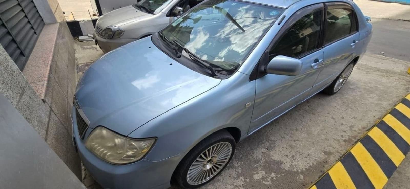 2005 Toyota Corolla/120 — photo 2