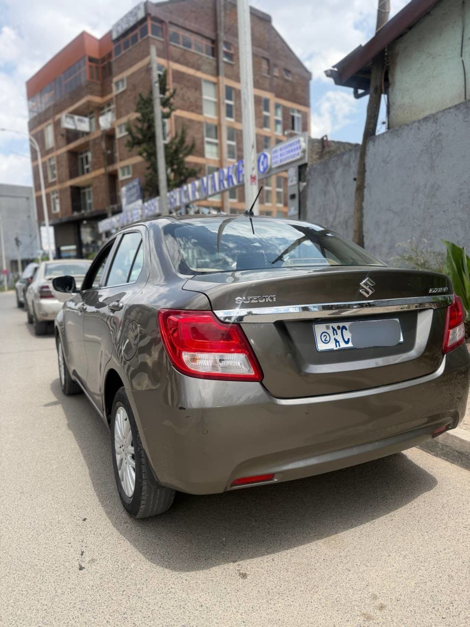 2022 Suzuki Dzire — photo 3