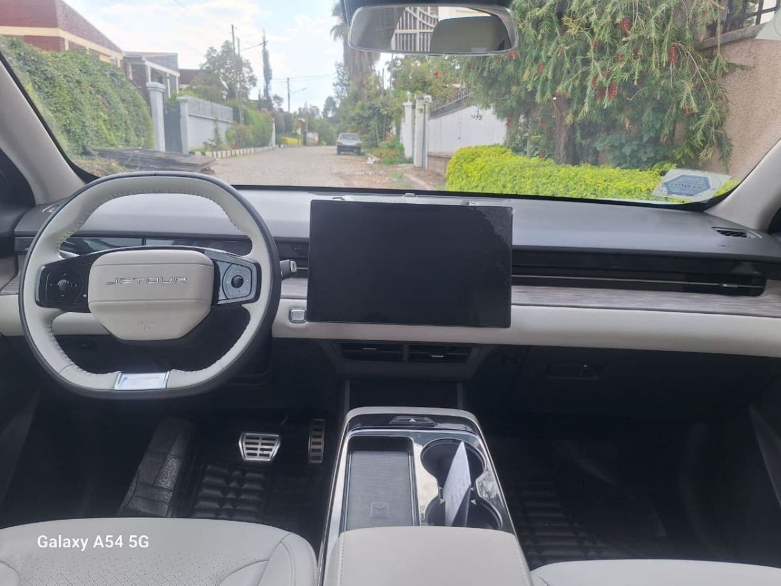 2024 JeTour Dashing — photo 2