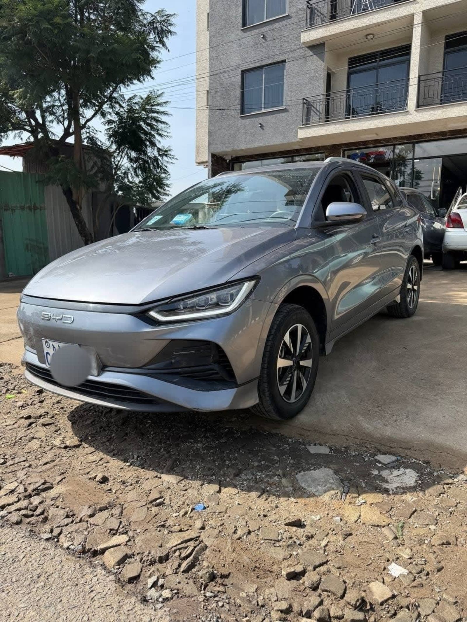 2025 BYD e2 — photo 3