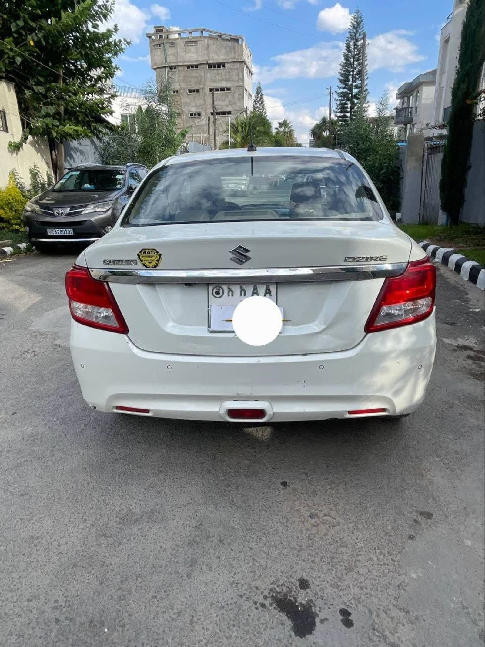2021 Suzuki Dzire — photo 2
