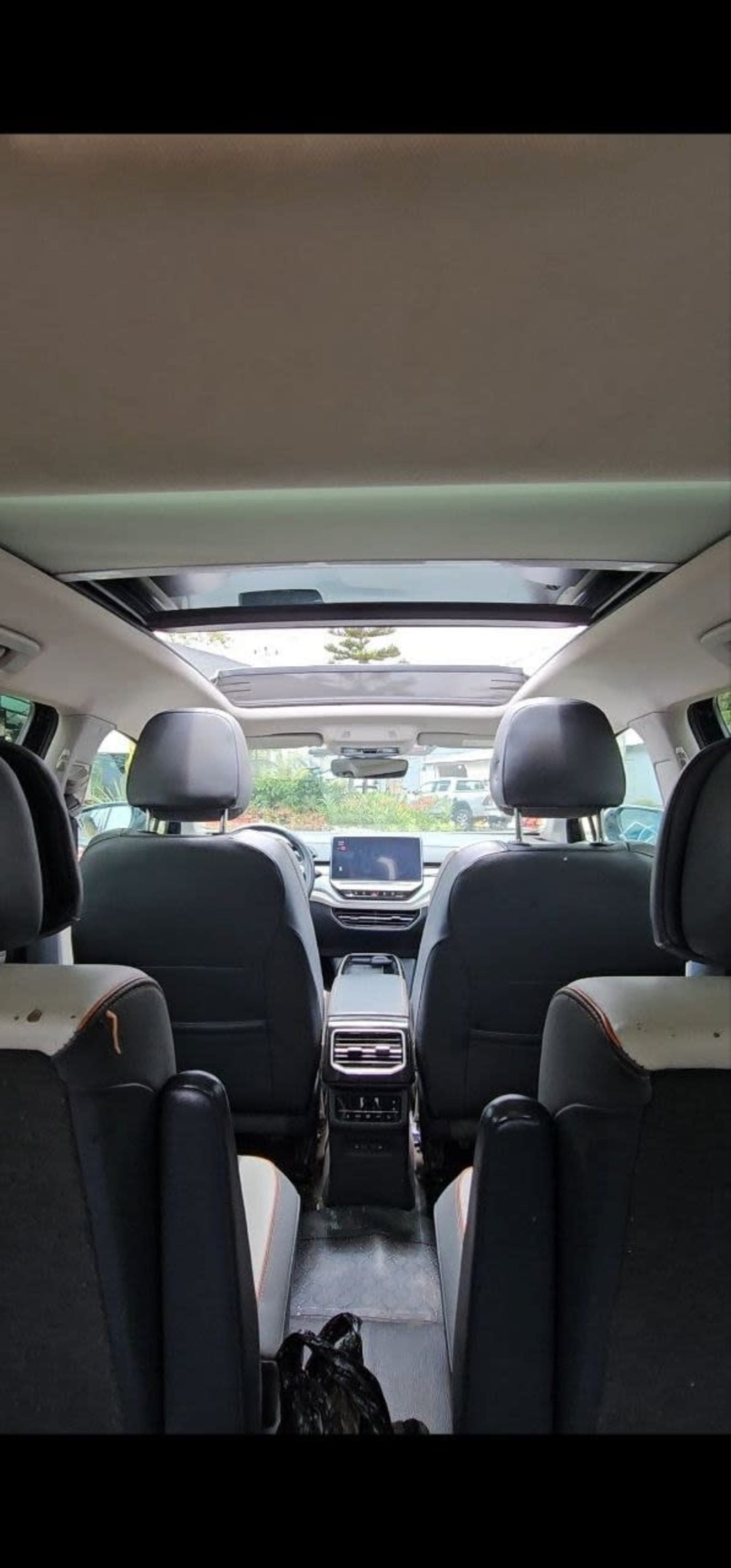 2022 Volkswagen ID.6 Crozz Pro — photo 3