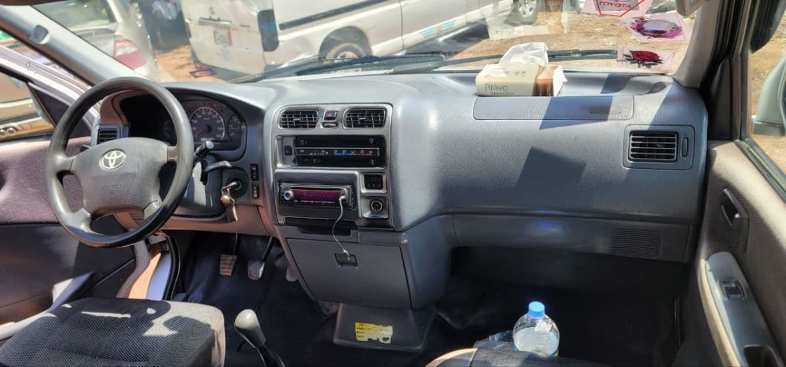 2011 Toyota Sharek D4D — photo 2