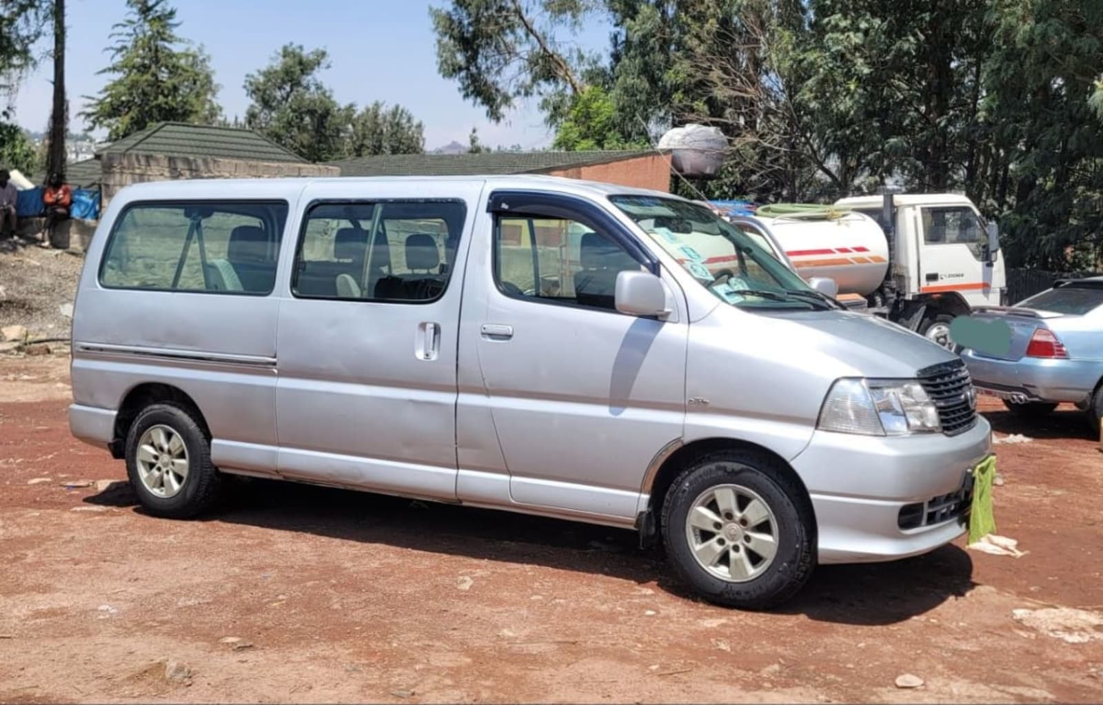 2011 Toyota Sharek D4D — photo 4