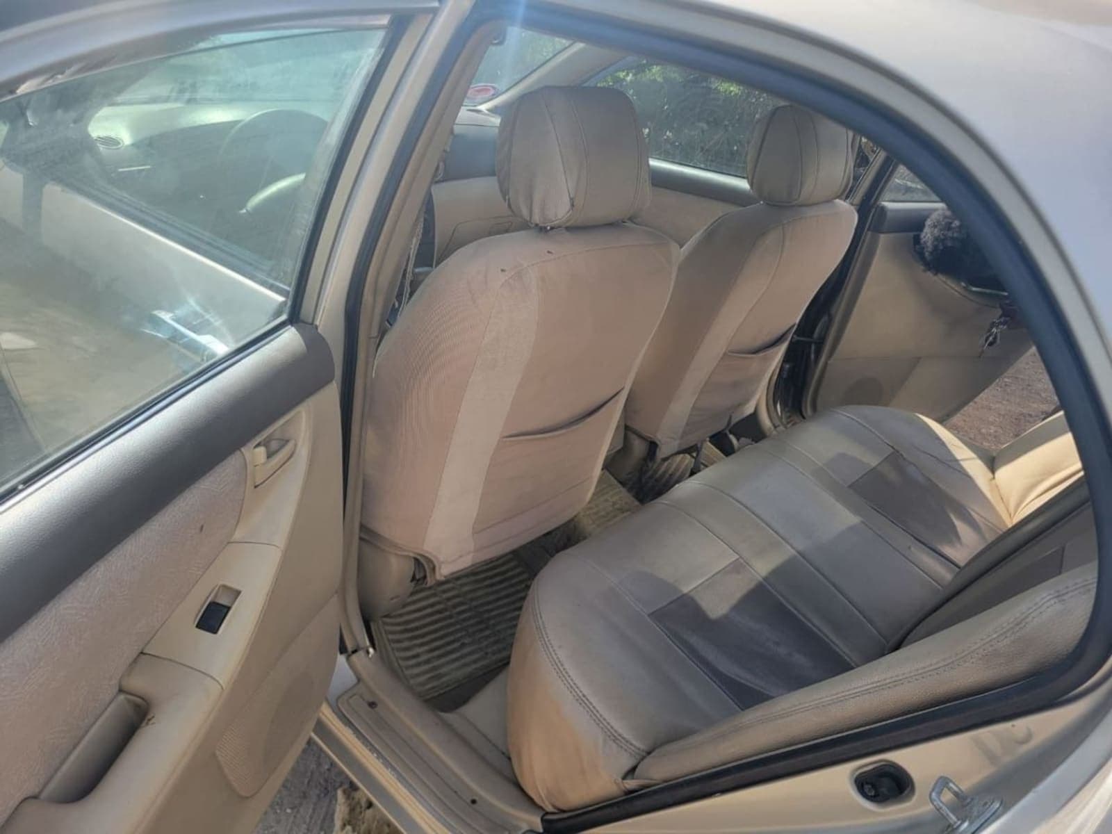 2003 Toyota Corolla — photo 5