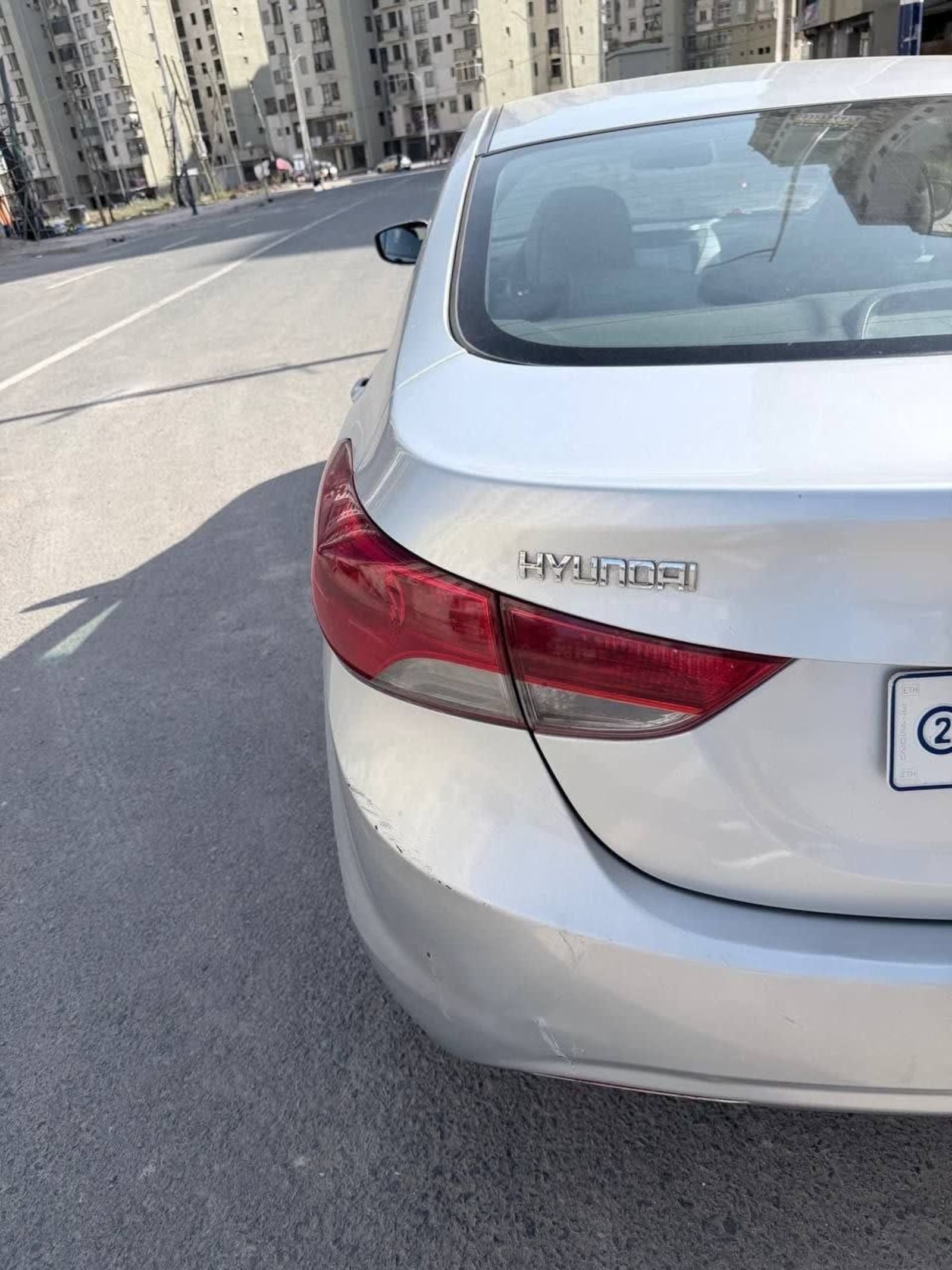 2012 Hyundai Elantra — photo 4
