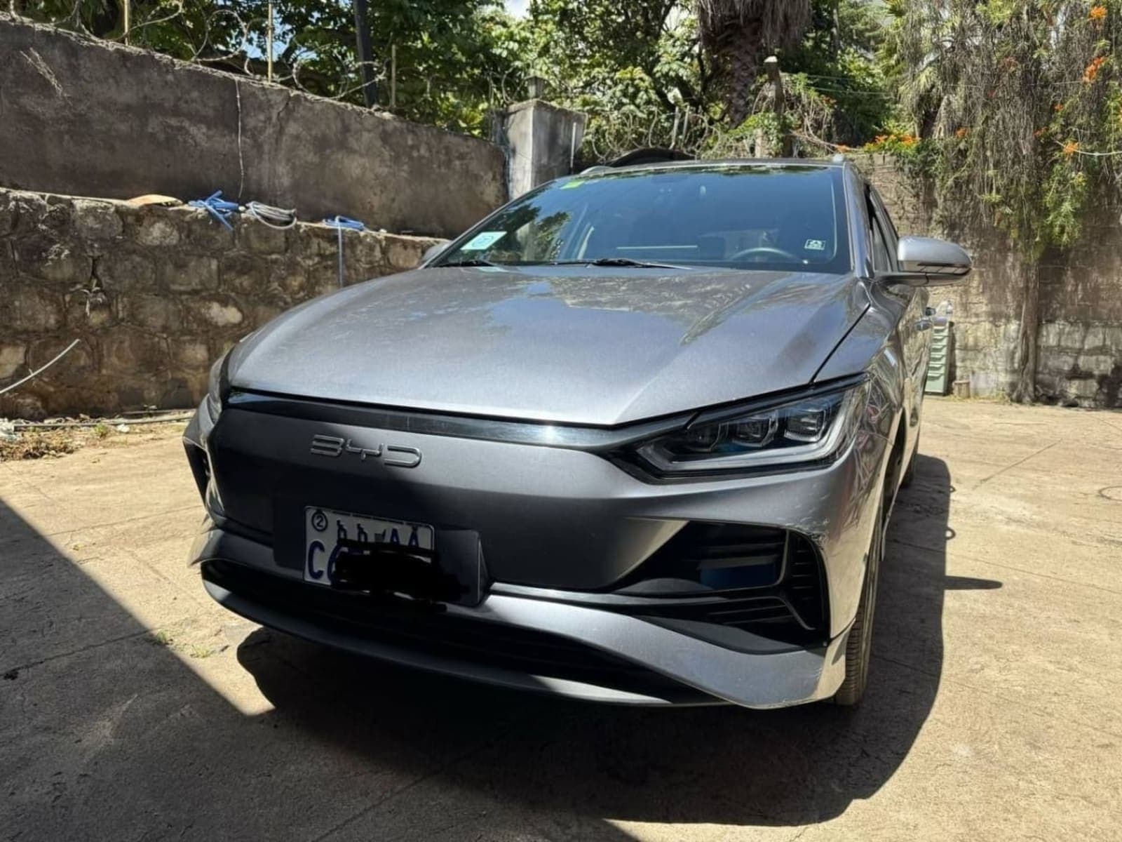 2024 BYD E2 — photo 1