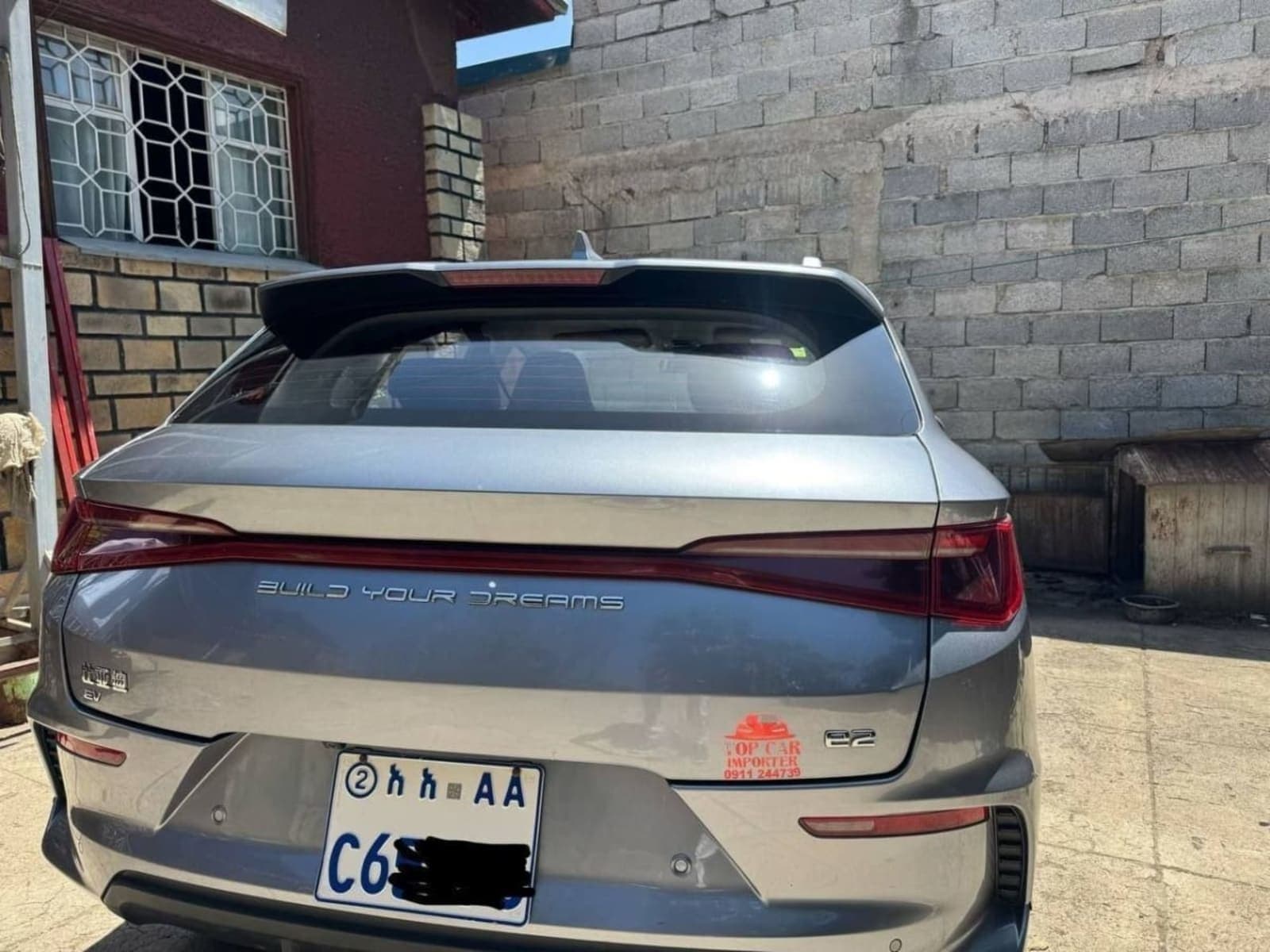 2024 BYD E2 — photo 2