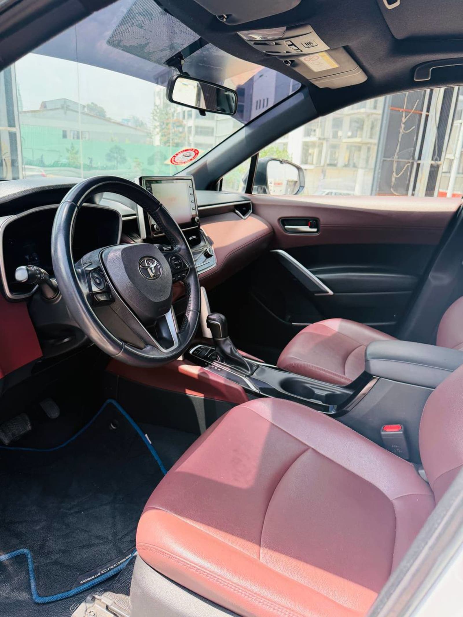 2022 Toyota Corolla Cross — photo 2