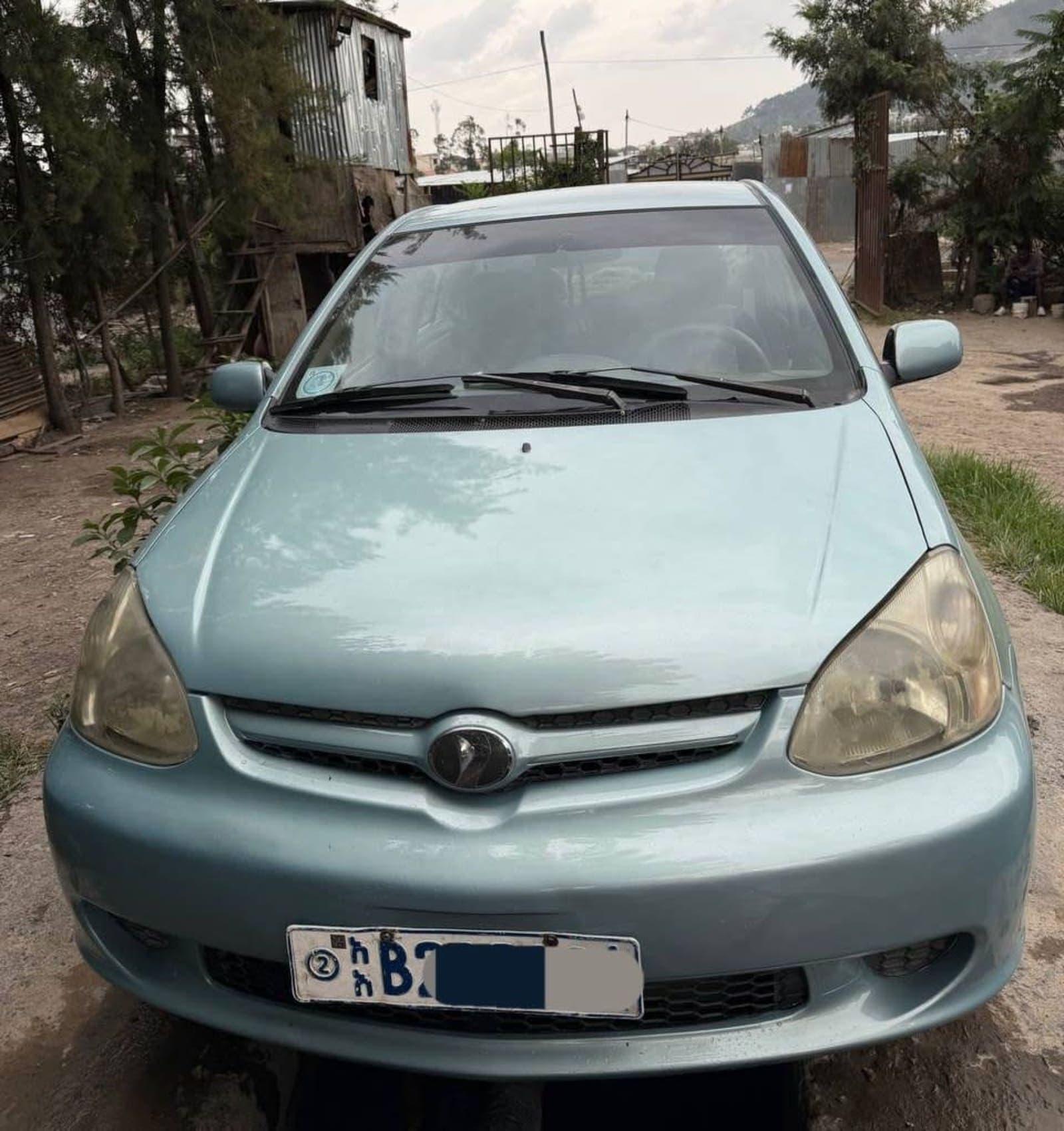 2005 Toyota Platz — photo 6