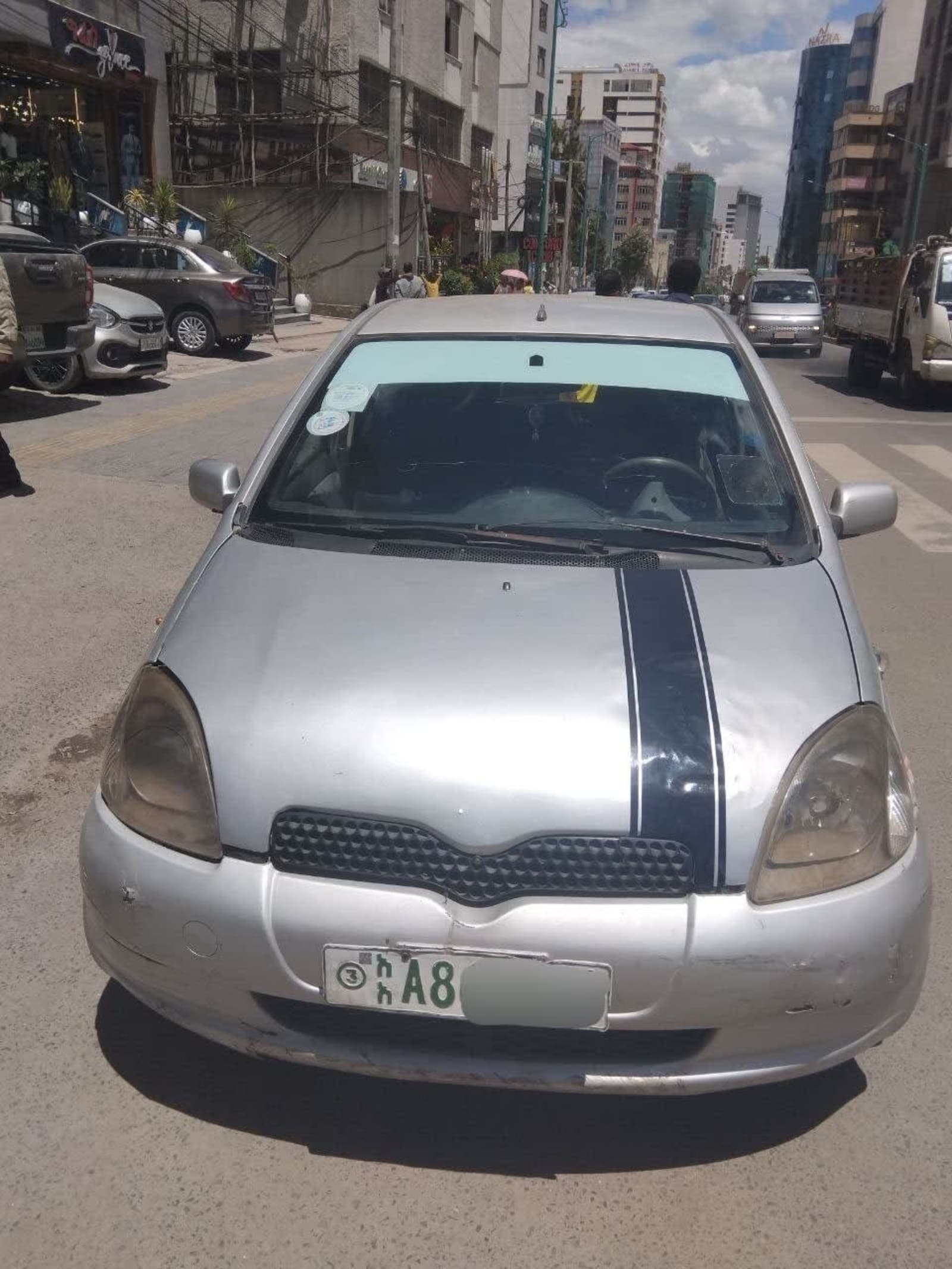 2007 Toyota Vitz — photo 2