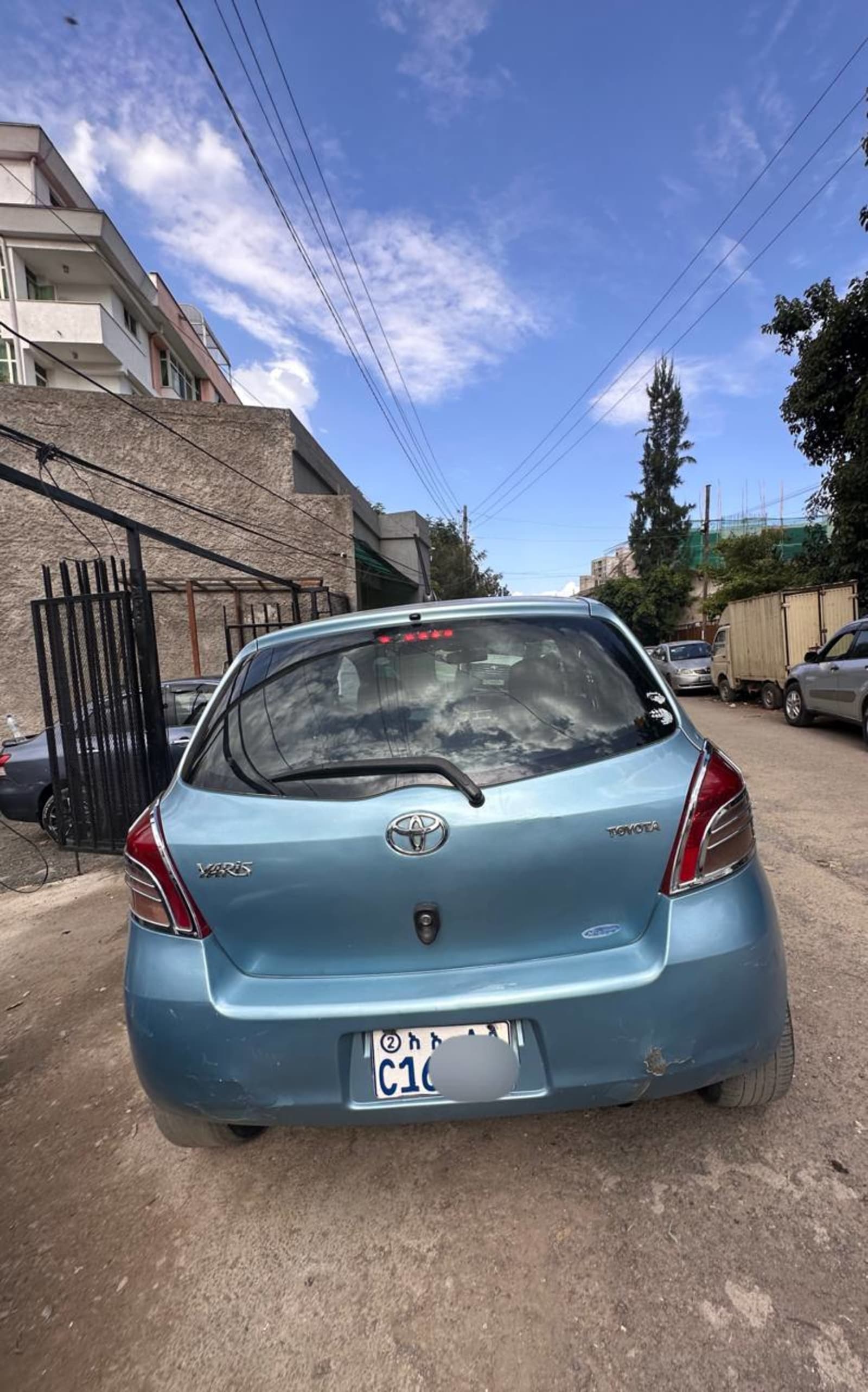 2006 Toyota Yaris Compact — photo 3