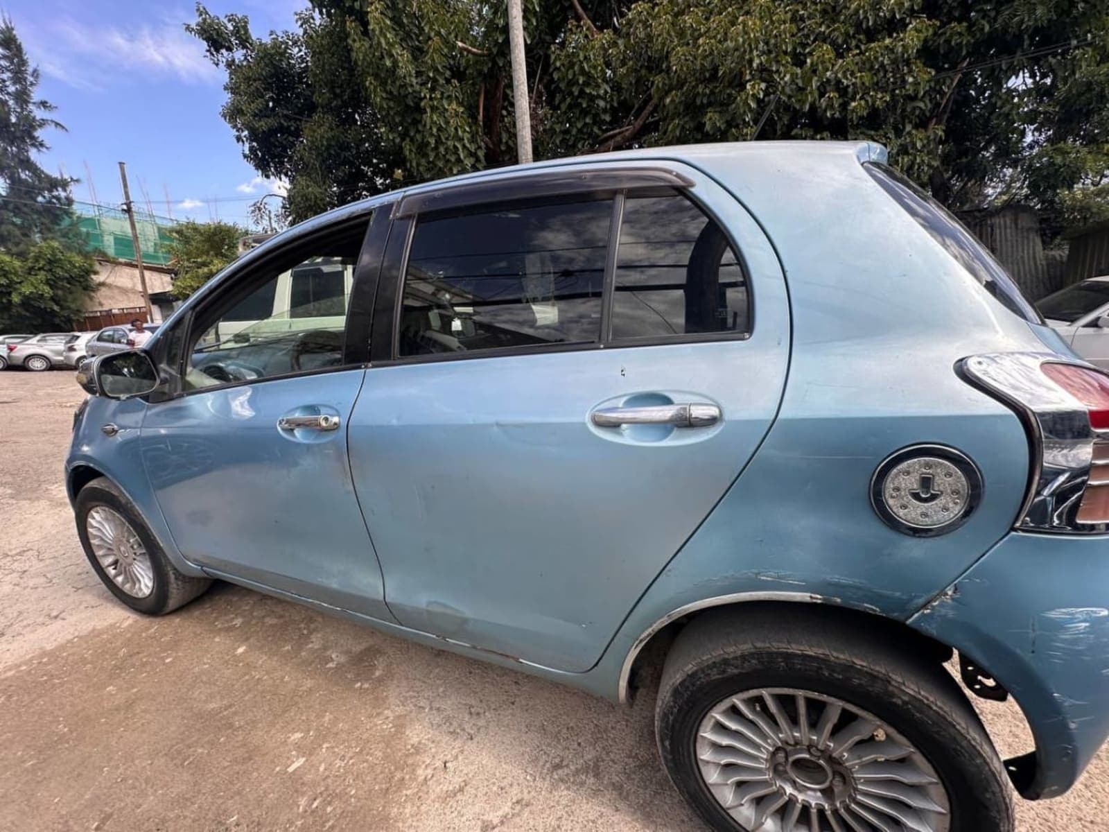 2006 Toyota Yaris Compact — photo 6