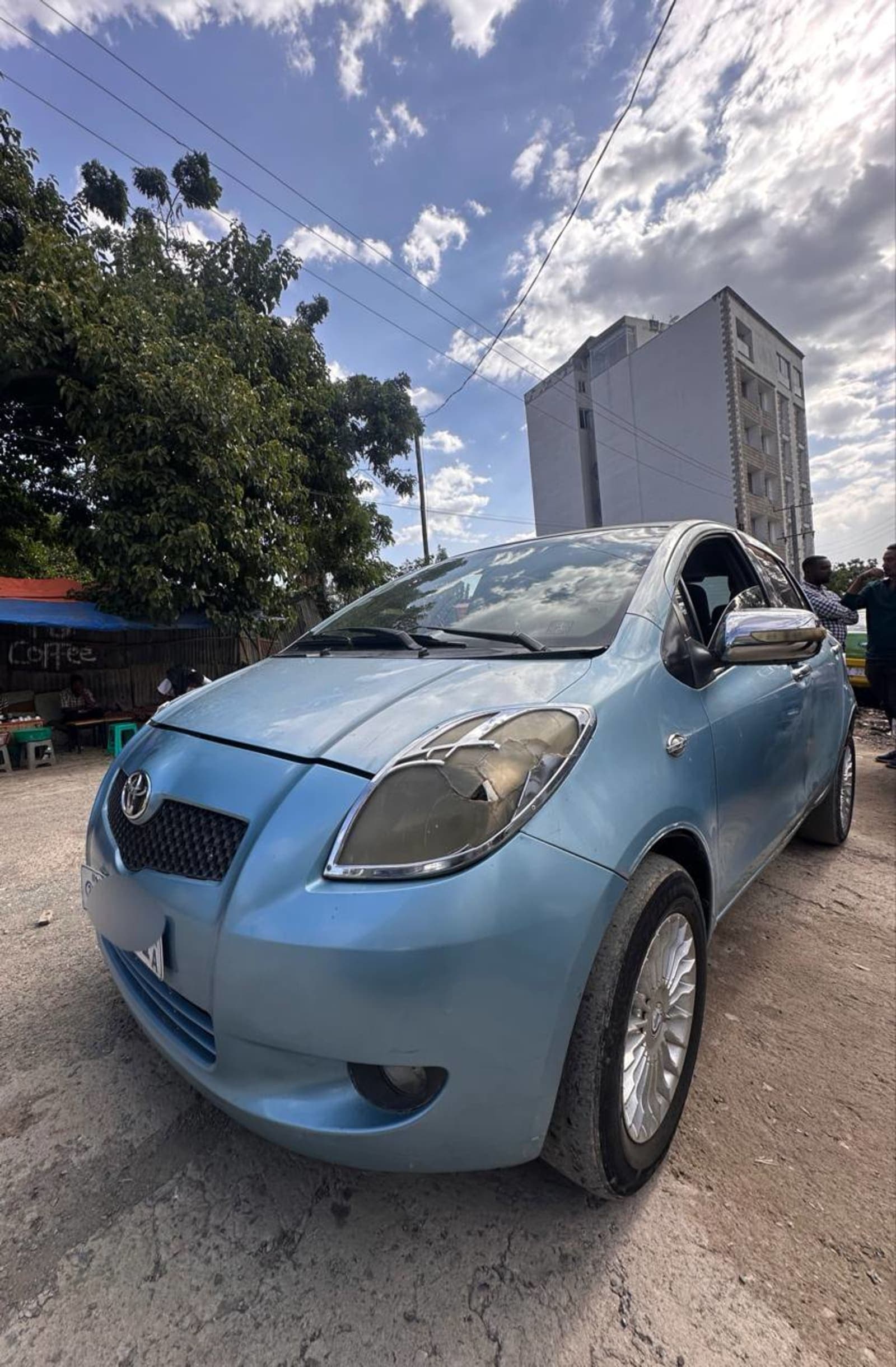 2006 Toyota Yaris Compact — photo 8