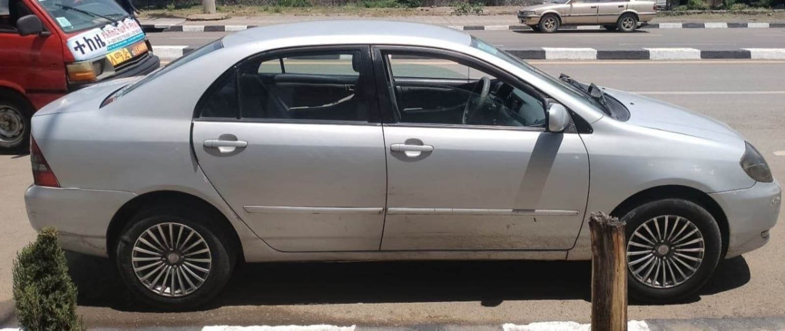2003 Toyota Corolla — photo 2